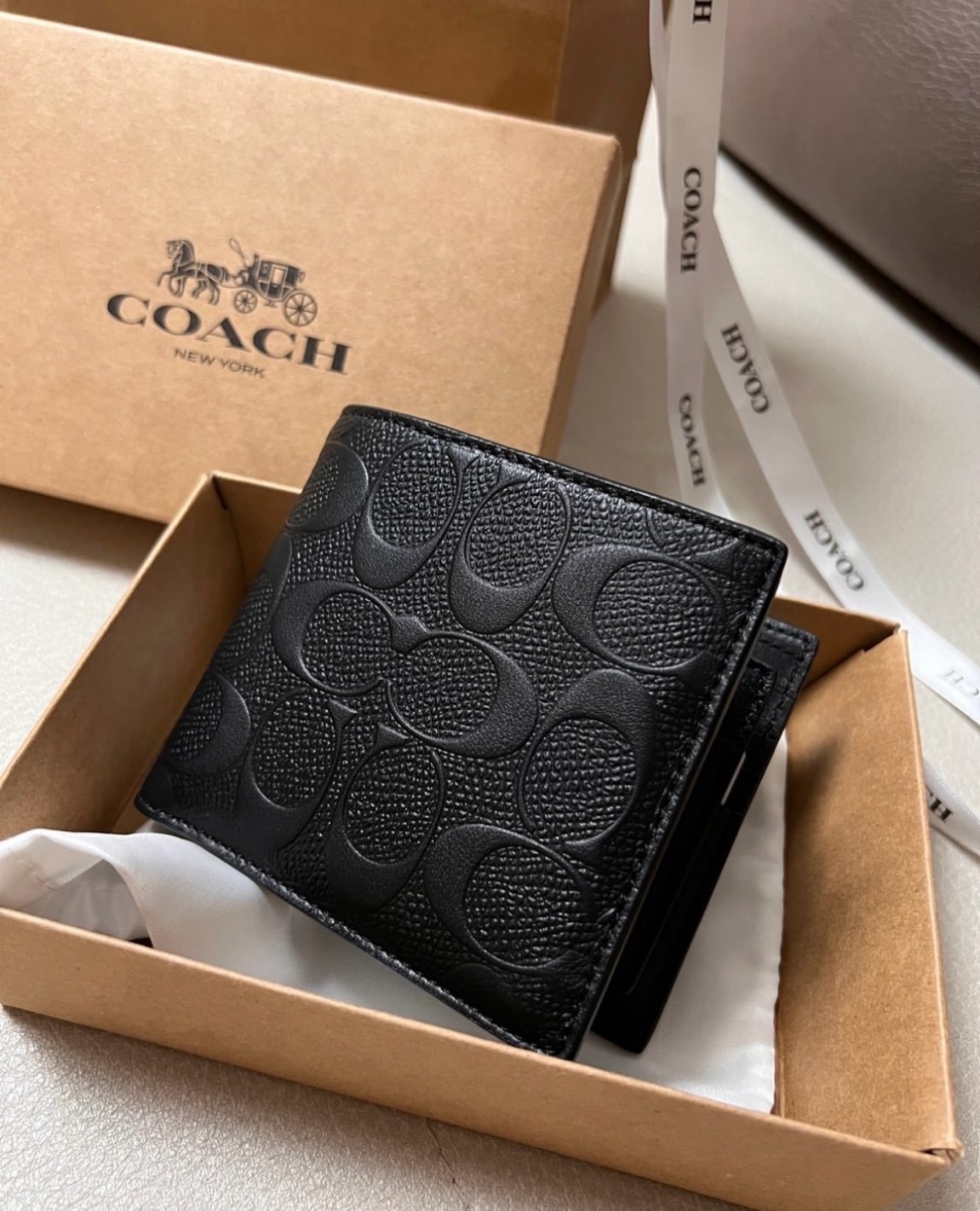 COACH 3 IN 1 WALLET 浮雕印花 牛皮短夾