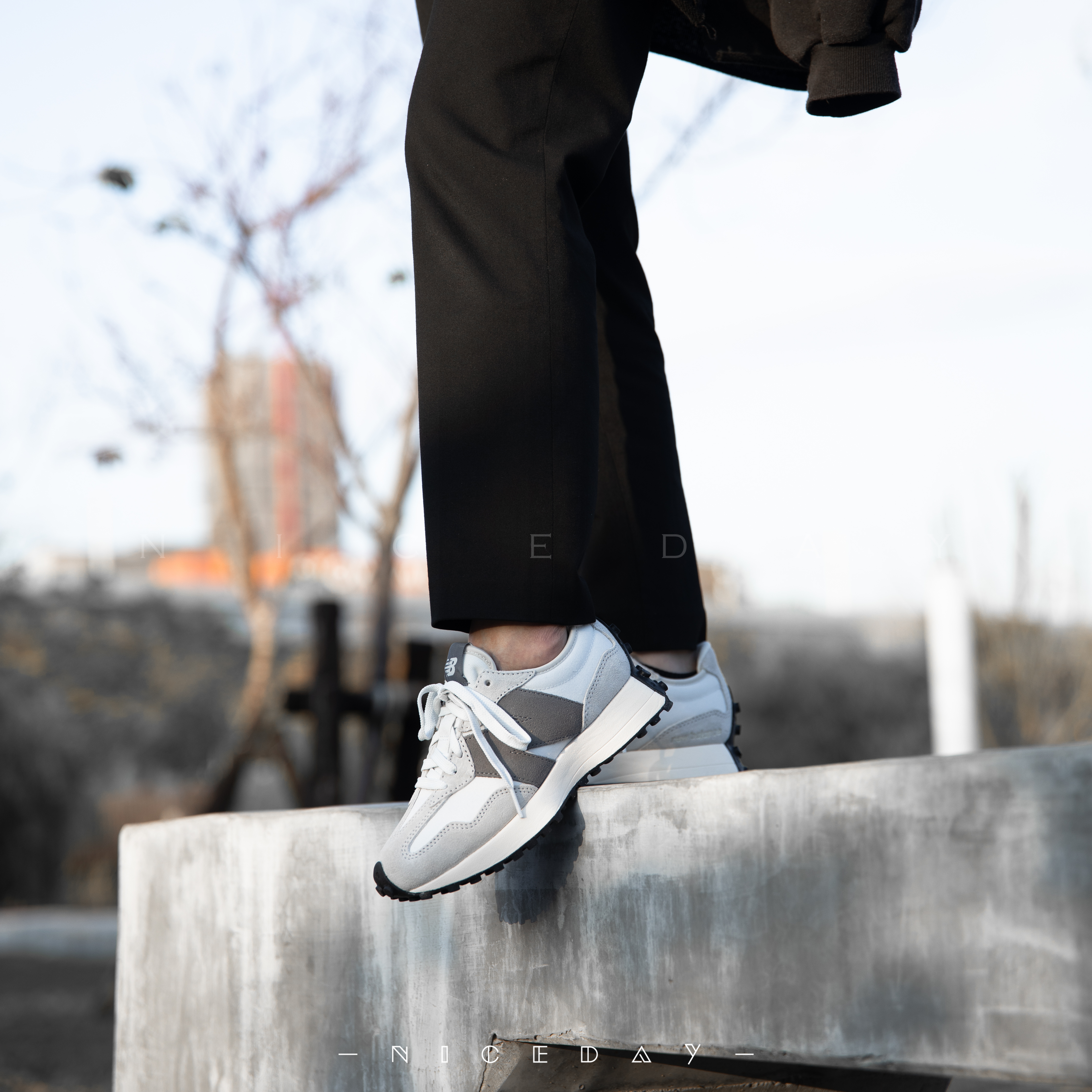 【 零碼出清 】New Balance NB 327 芝麻拿鐵 灰白  MS327WE