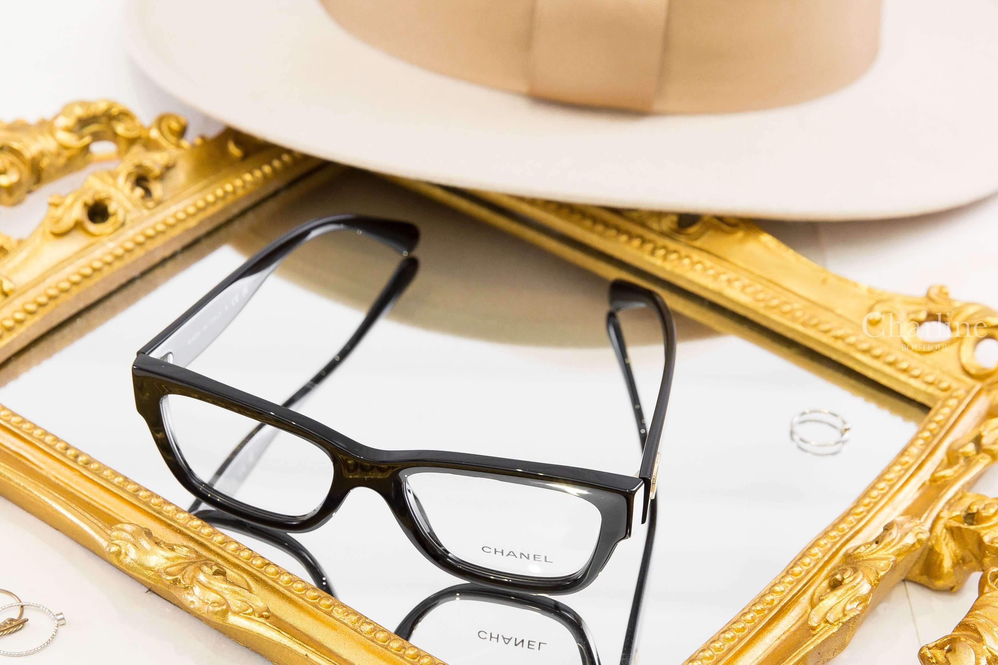 Chanel Rectangle Eyeglasses 黑色方框側邊圓形金色線條滾邊白CC平光眼鏡-Charline Boutique 精品代購