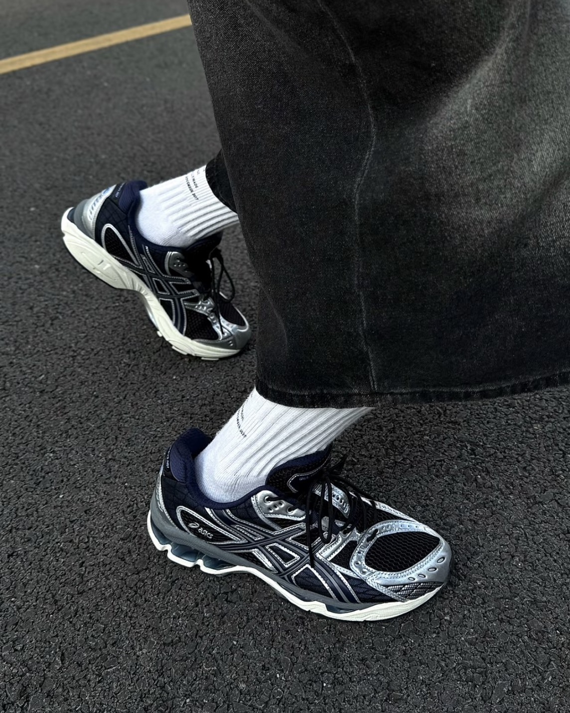 「SS預購」Asics GEL-Nimbus 10.1 復古慢跑鞋 銀黑藍 1203A543-003