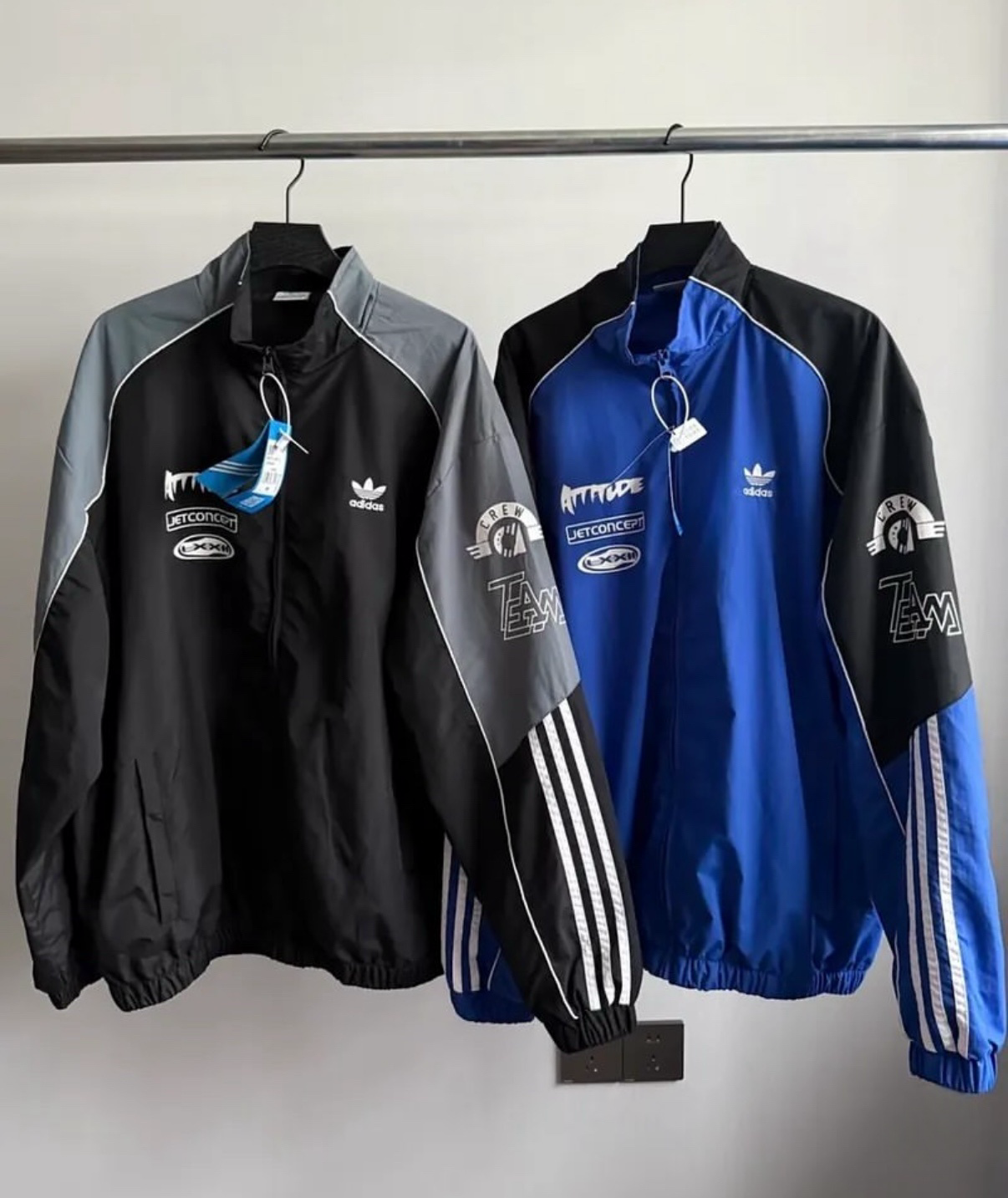 Adidas Adicolor Motorcore Woven Jacket 賽車風立領外套 夾克 寬鬆 復古 灰黑 JL8406 黑藍 JL8408 男款/預購