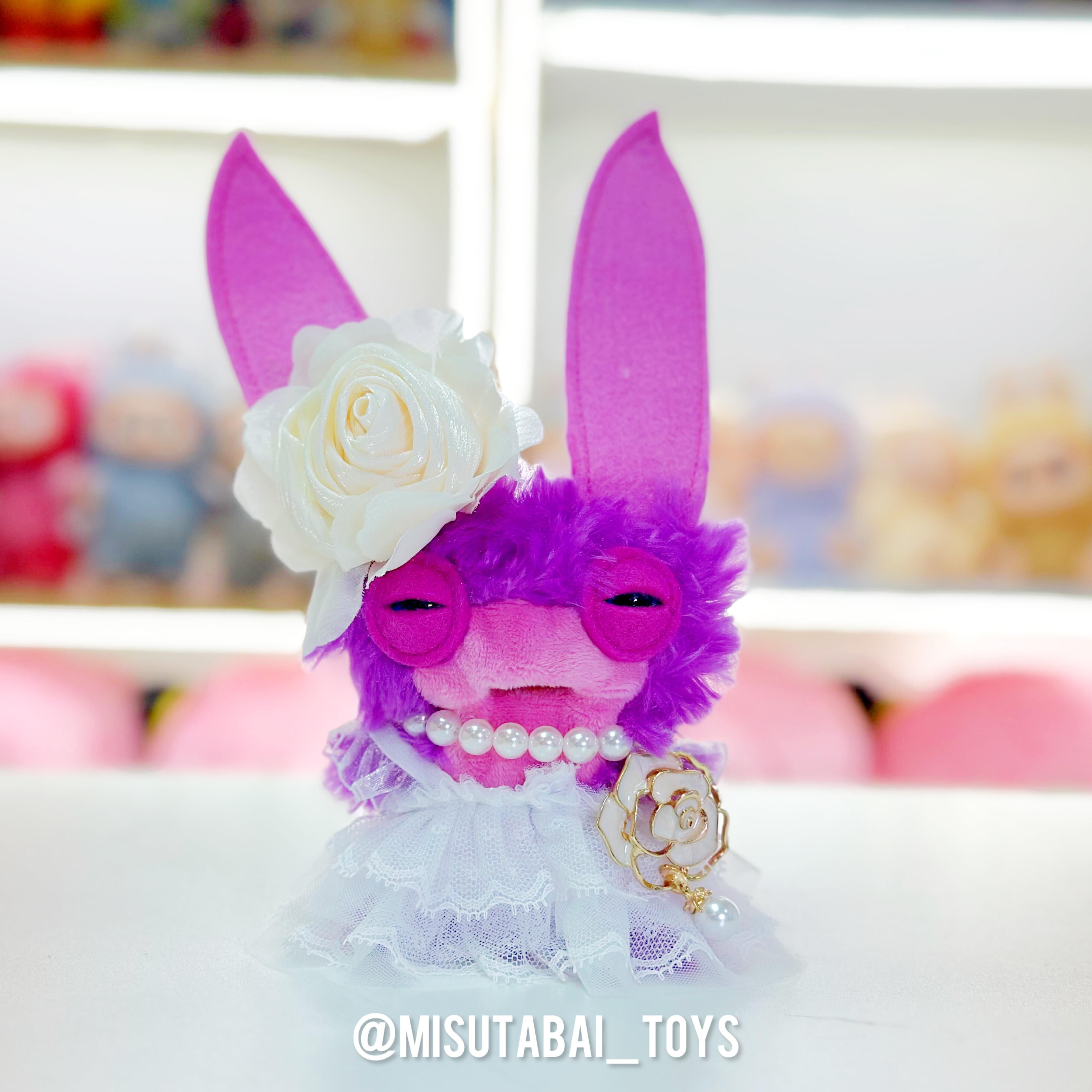 Doll Outfit Fashion F48 - White Lace Dress with Rose