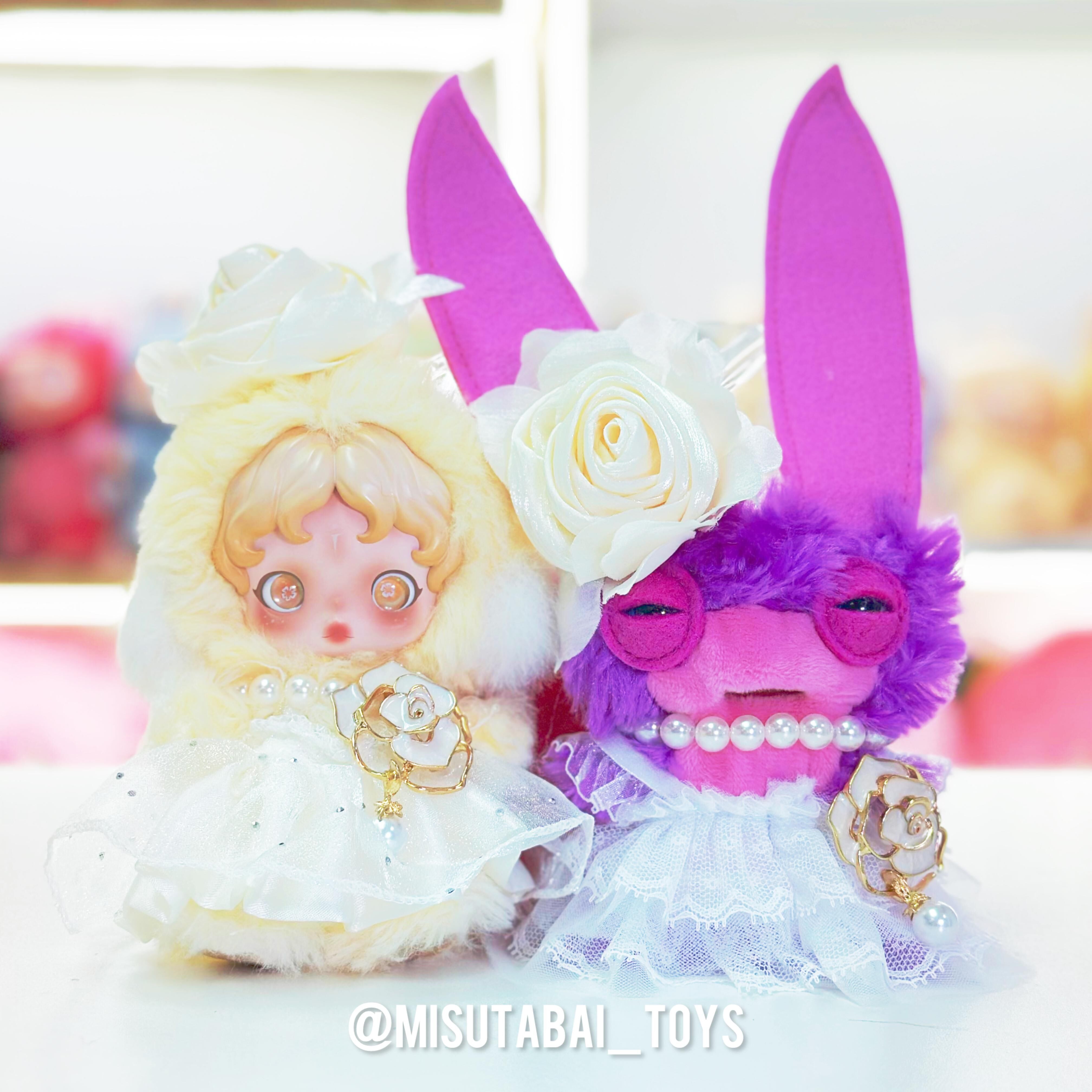 Doll Outfit Fashion F50 - White Lace Dress with Rose & Beads