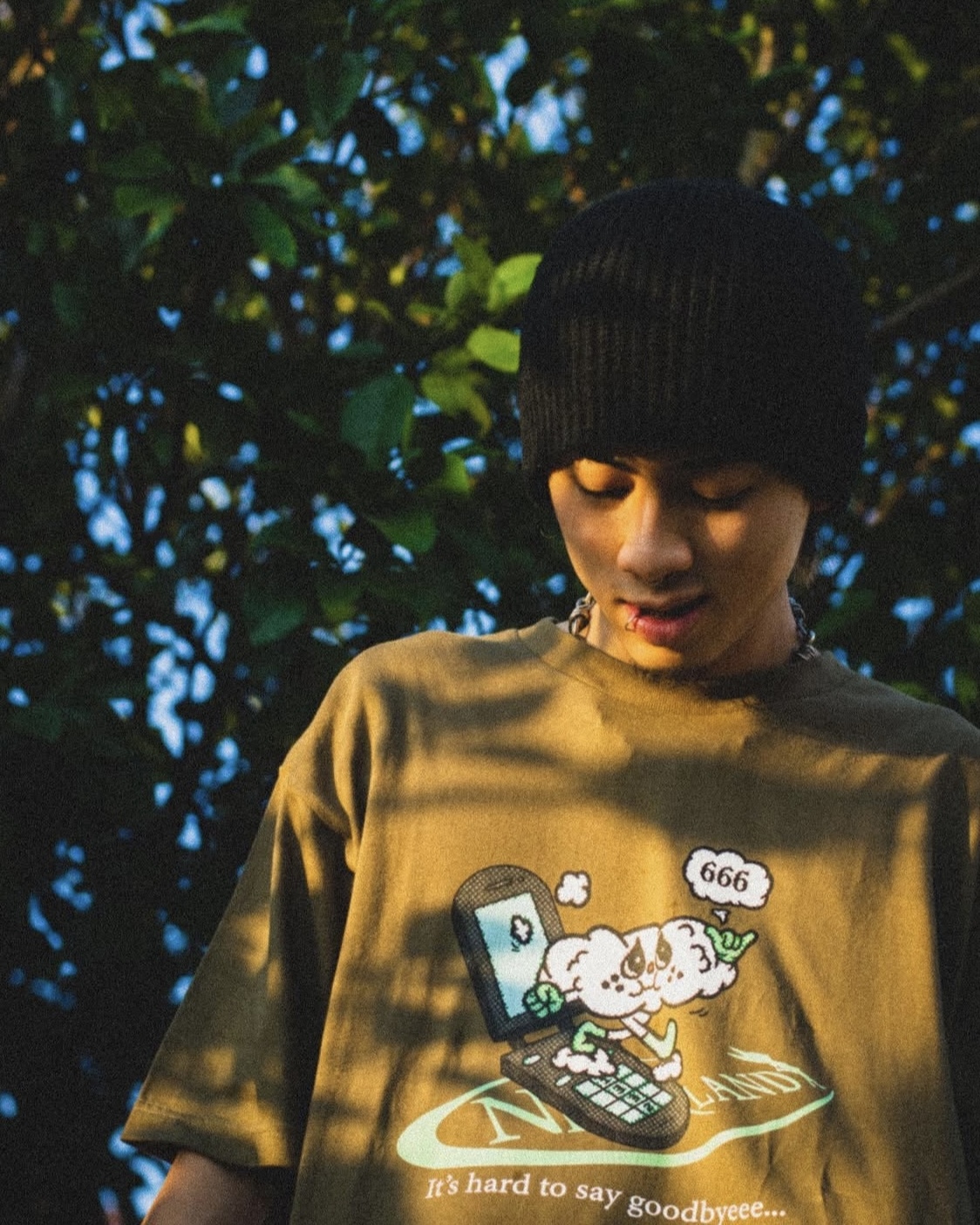 Neverland Hard to say Tee