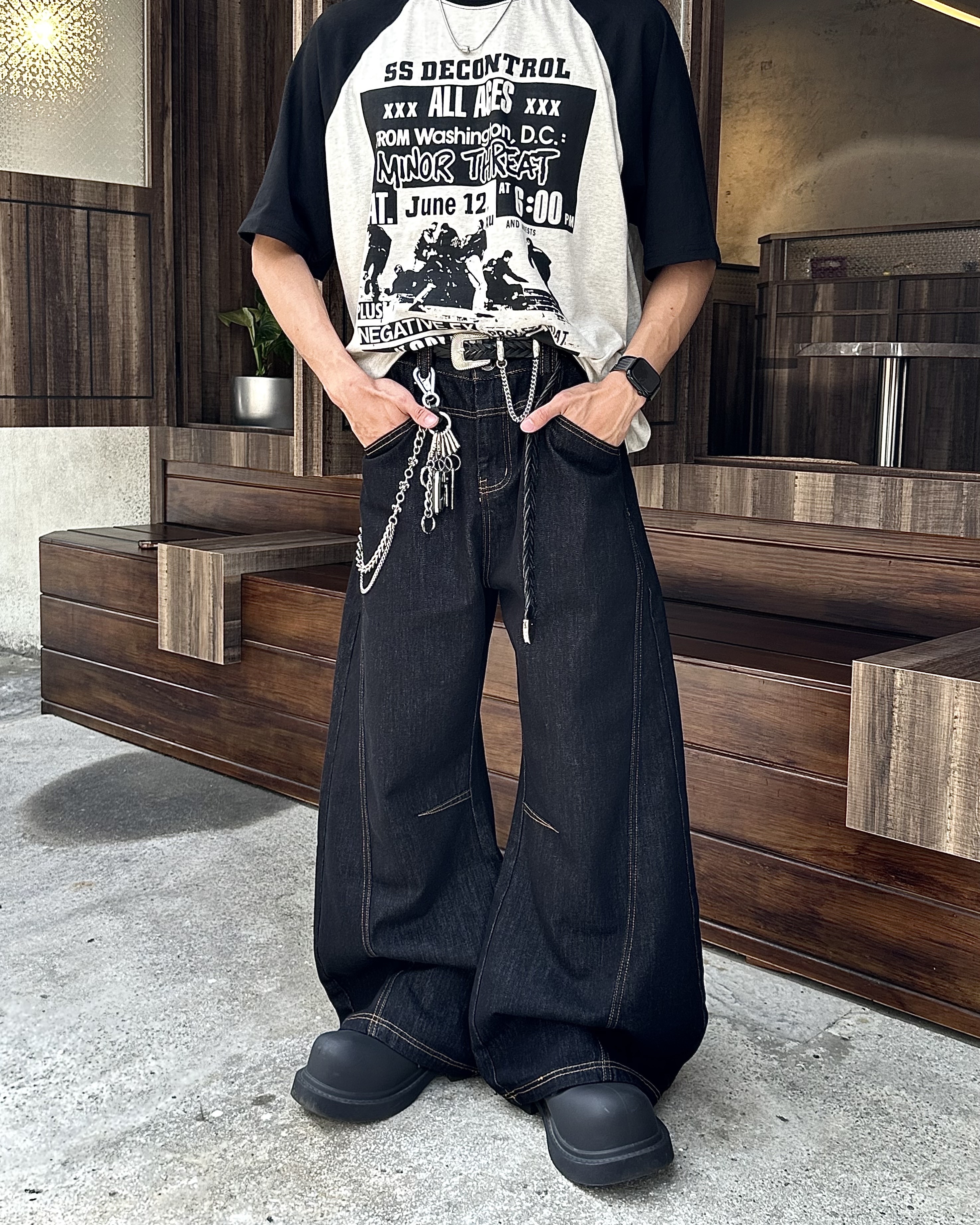 𝐇·𝐓·𝐒 韓國 原色丹寧 弦月 彎刀版型 反車線 寬鬆 廓形 牛仔 長褲