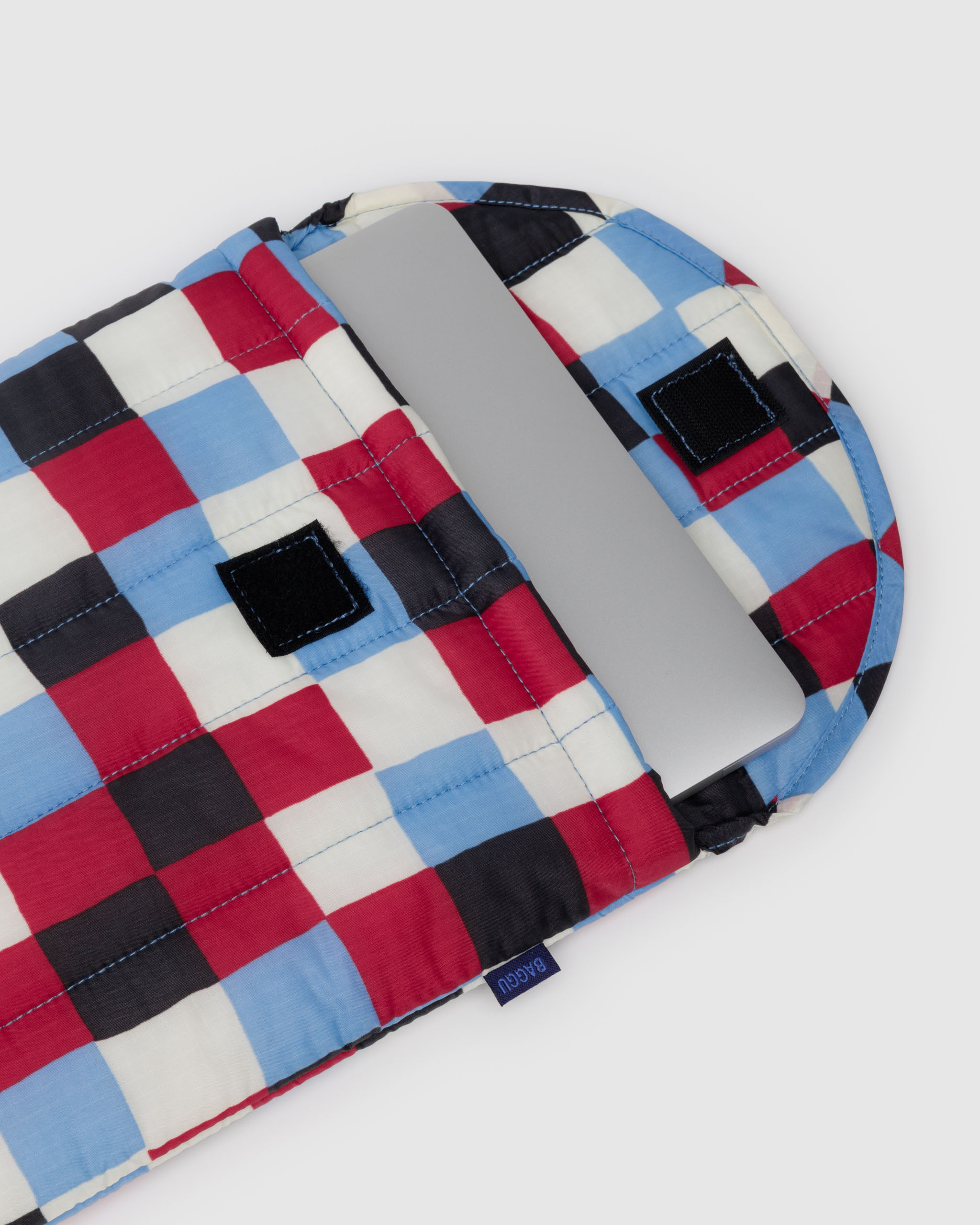 Puffy Laptop Sleeve 13"/14" - Painted Check| BAGGU
