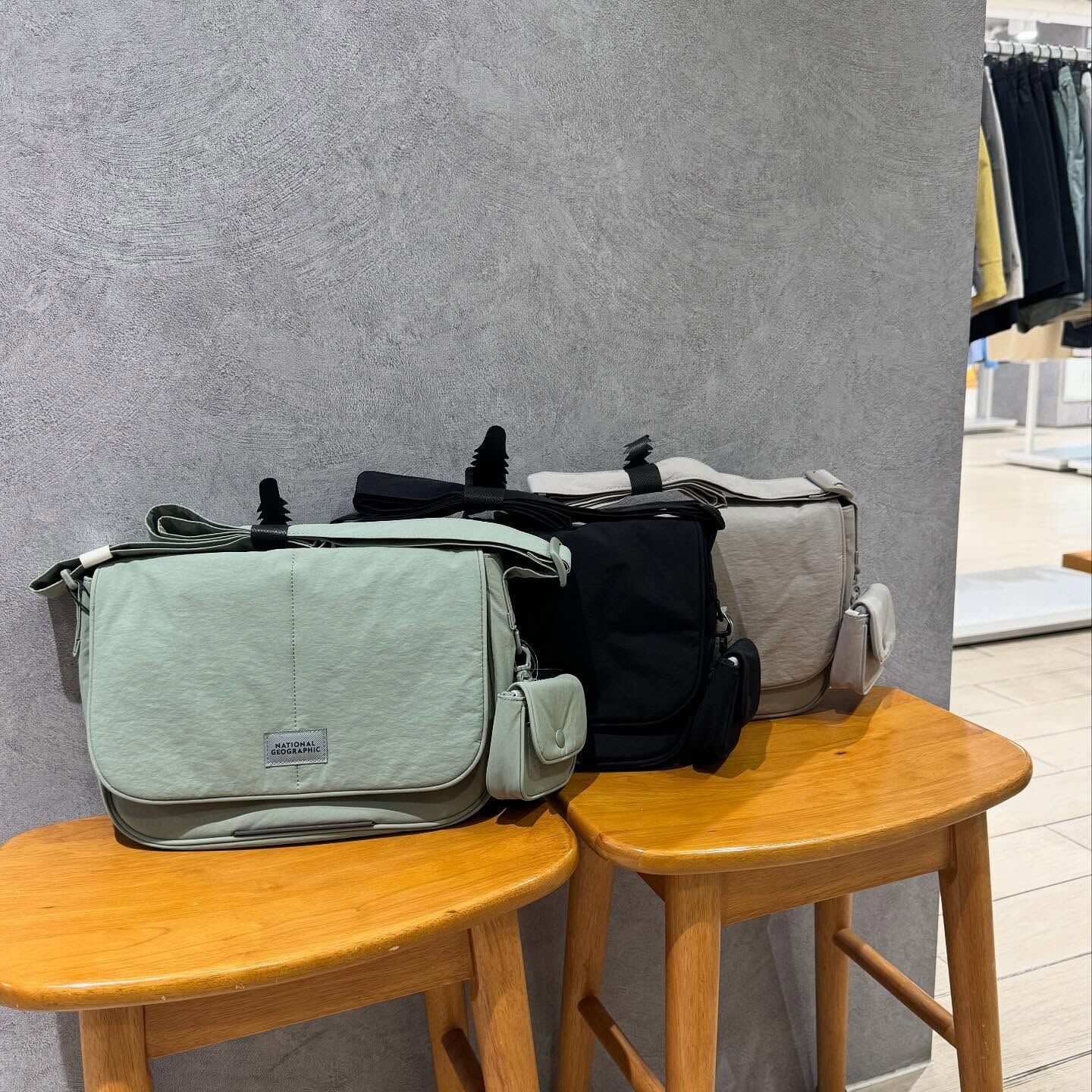 【代購】NATIONAL GEOGRAPHIC 國家地理 輕量 附小包 側背包 N253ACR040 / N253ACR540