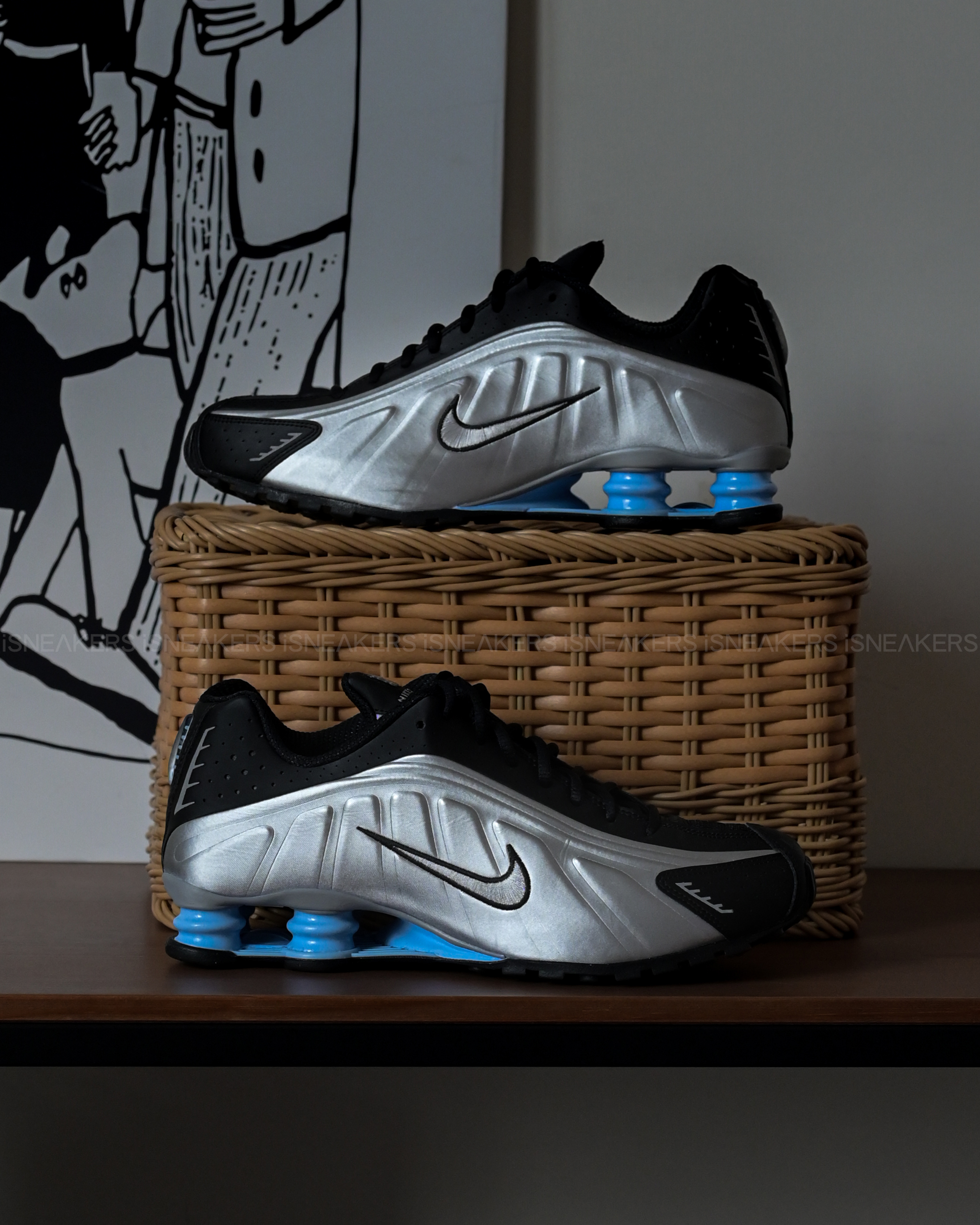 【新品】NIKE SHOX R4 “Psychic Blue” HQ1988 Nike Shox R4 Psychic Blue Metallic Silver Black HQ1988-004