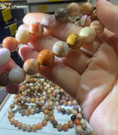 250721 - D12 10mm+珊瑚玉手串