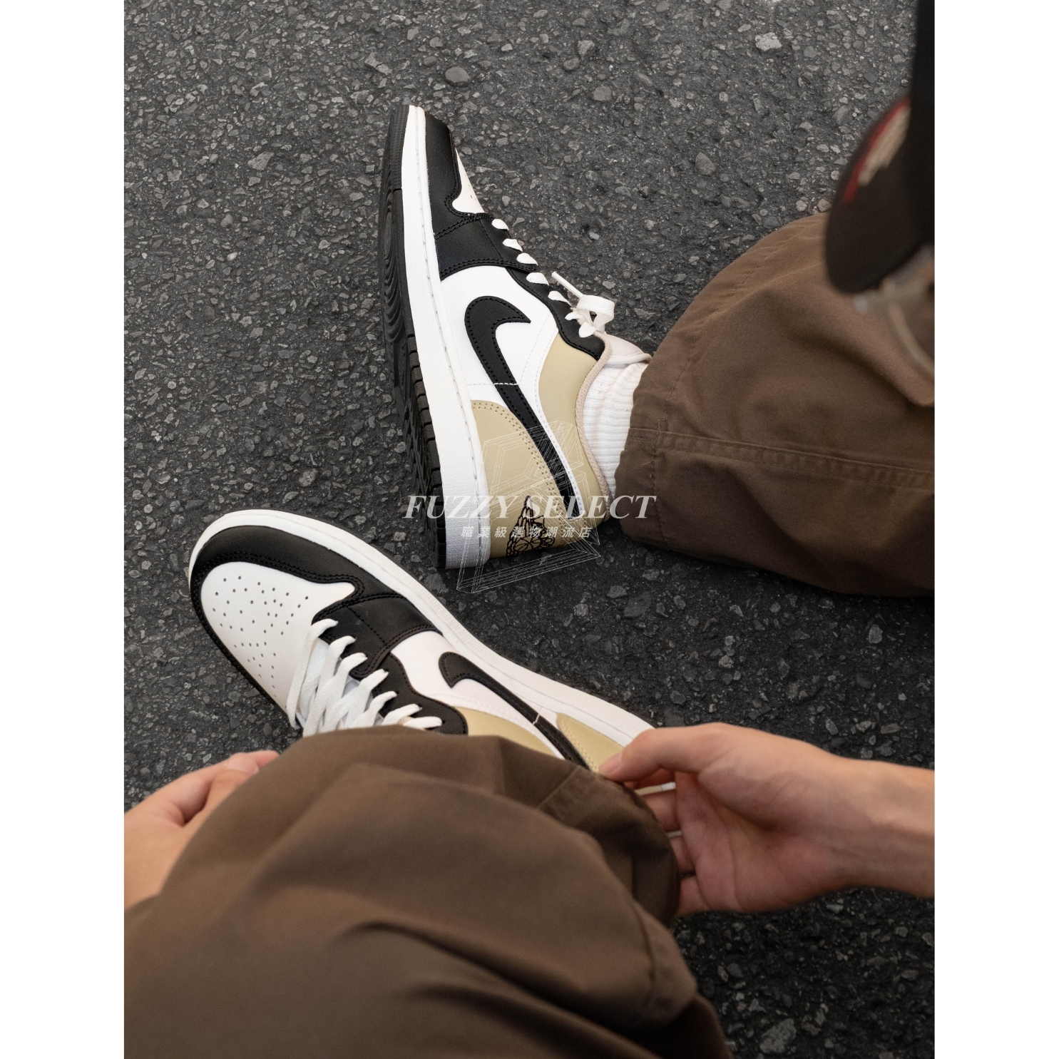【逢甲 FUZZY】Air Jordan 1 Low “Black Toe” 黑白 卡其 553558-153 553560-153