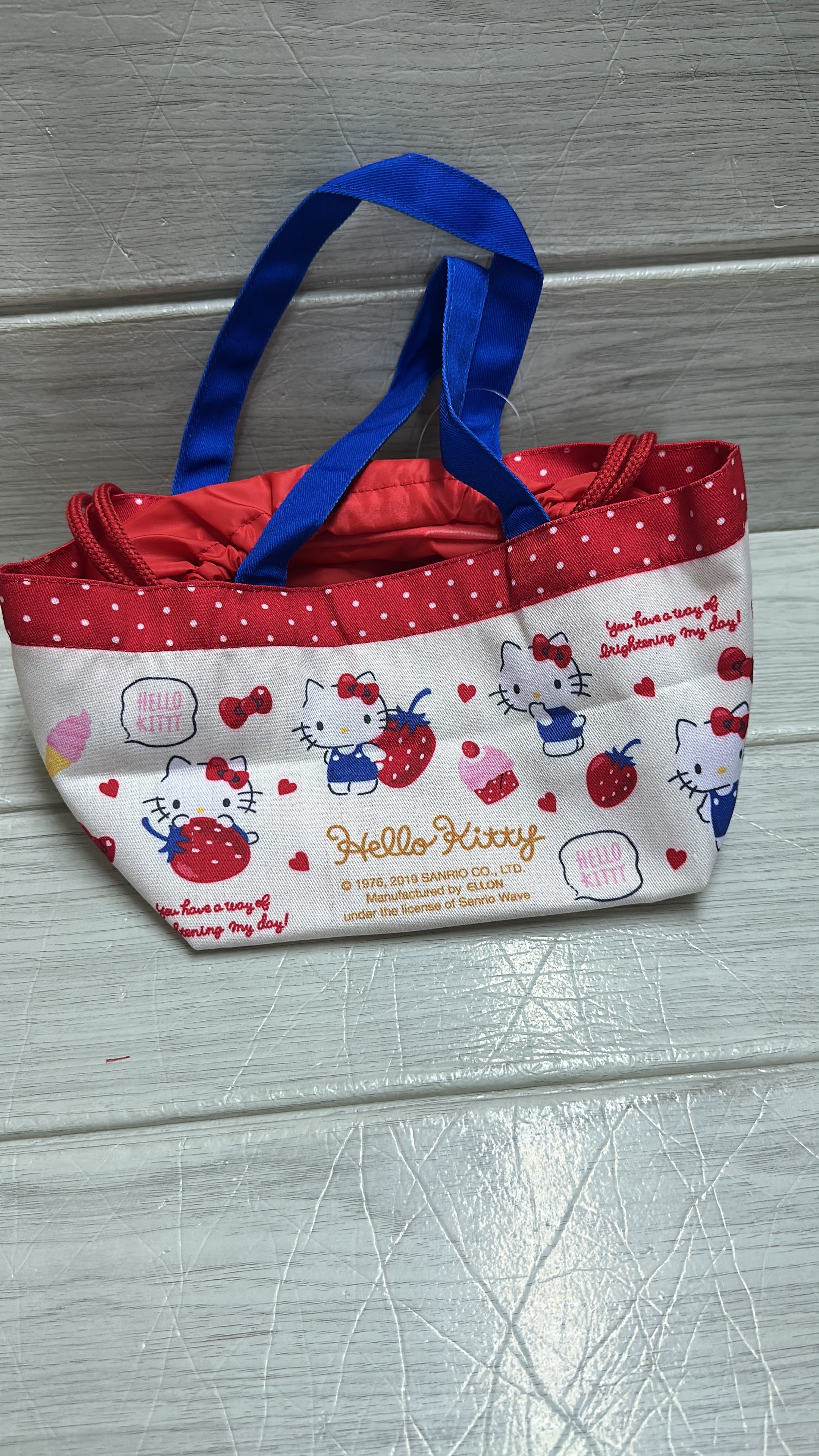 Hello kitty 手袋