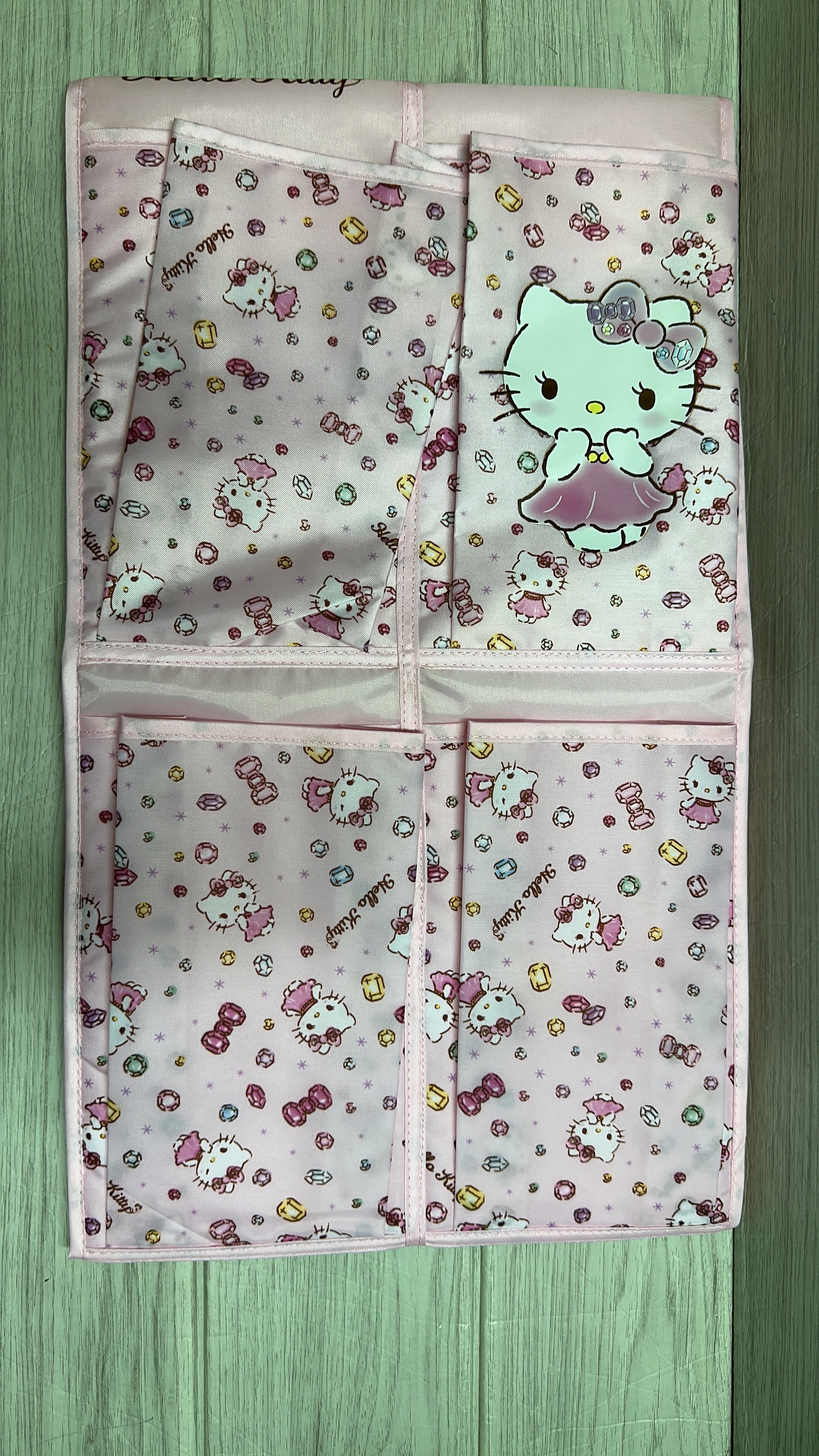 Hello kitty 手納袋