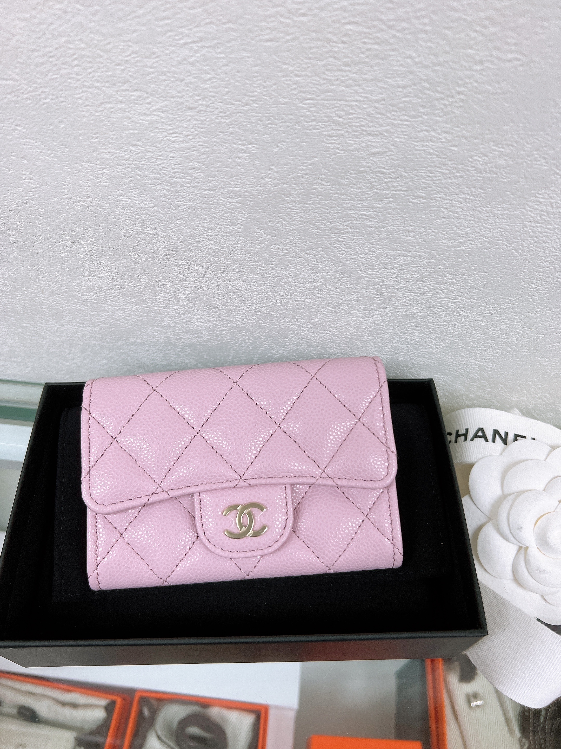 *Unused* Chanel classic flap card holder (lilac pink caviar GHW)