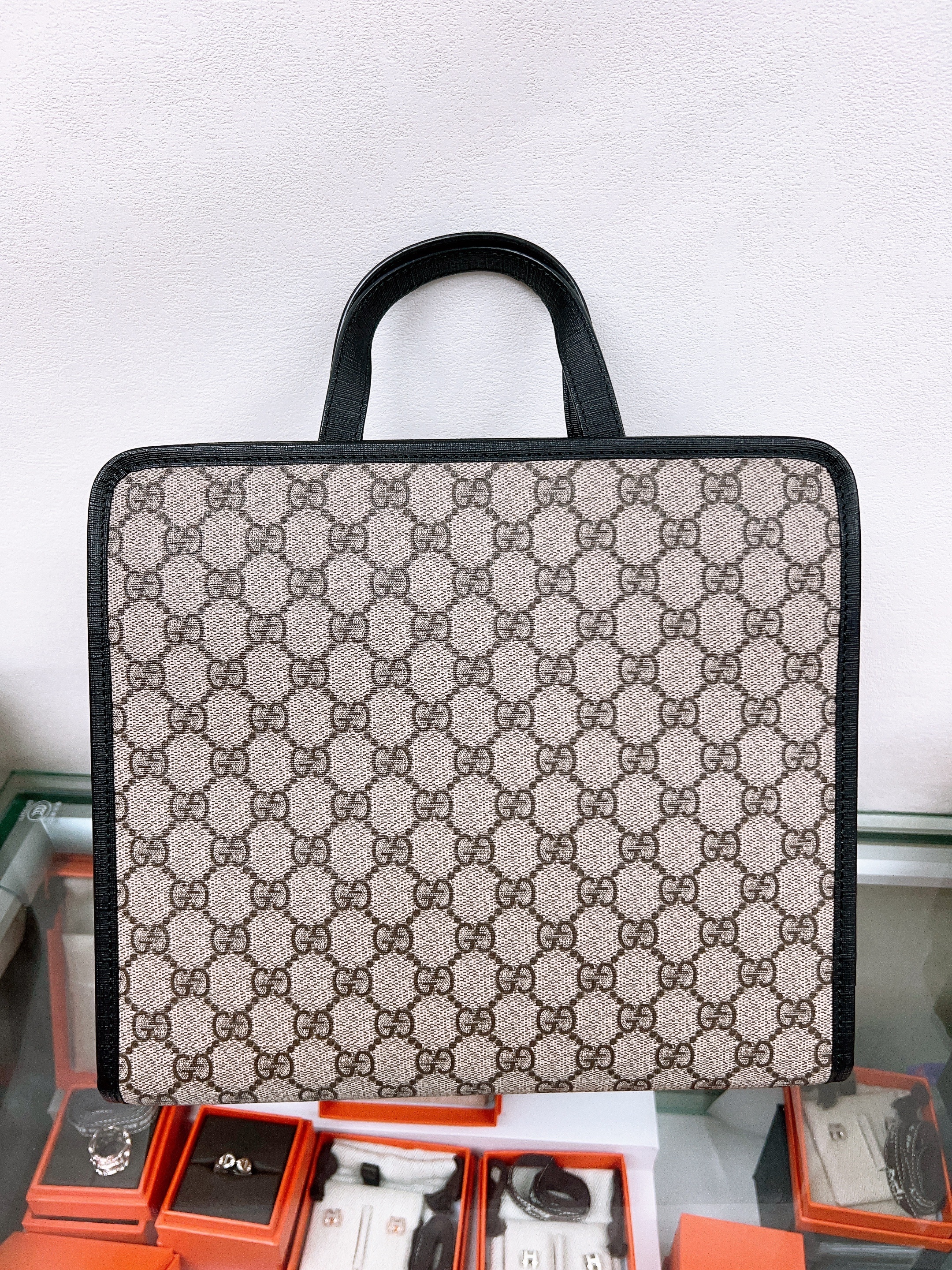 Gucci tote apple