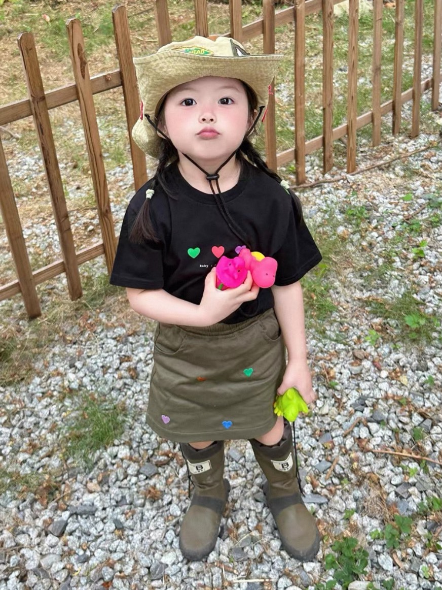 愛心英文印花T恤