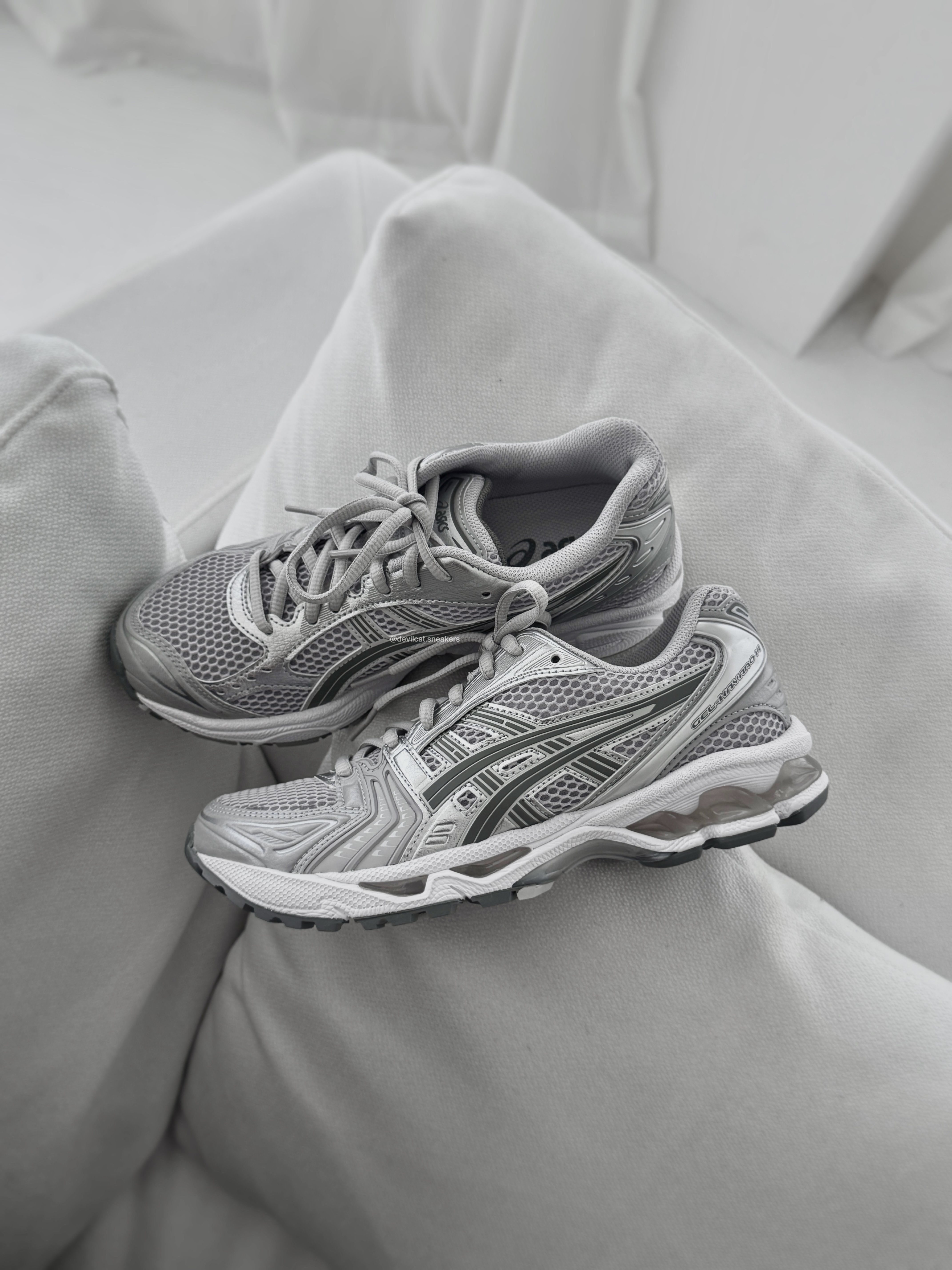 ASICS GEL-KAYANO 14 銀灰 液態銀 復古 男女同款 1202A056-021
