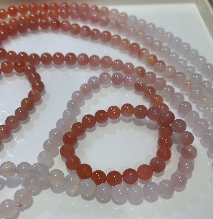 250721 - D108 8mm++漸變鹽源瑪瑙水蜜桃頸鏈