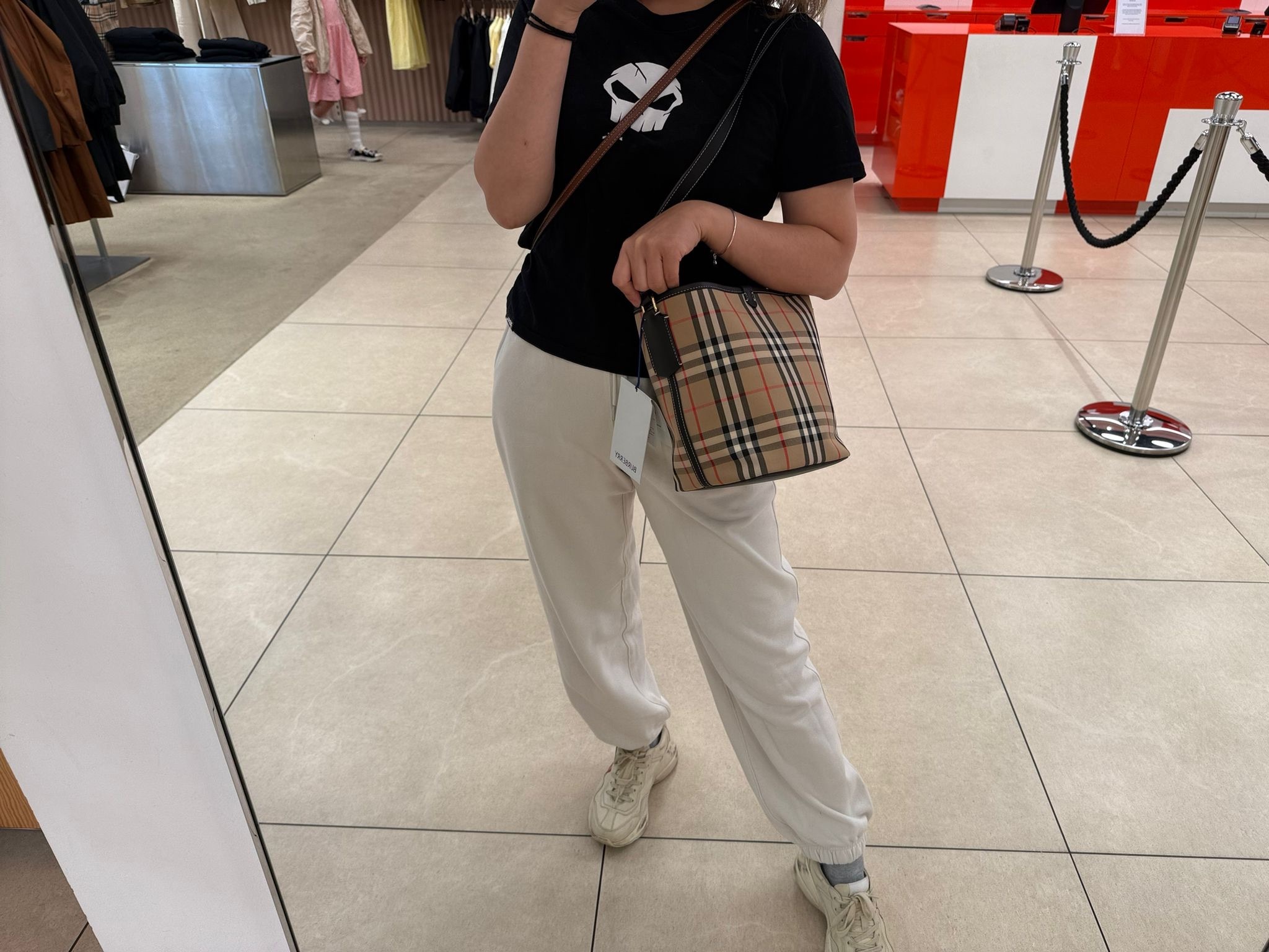 Burberry Ashby Check Small bucket bag Archive Beige