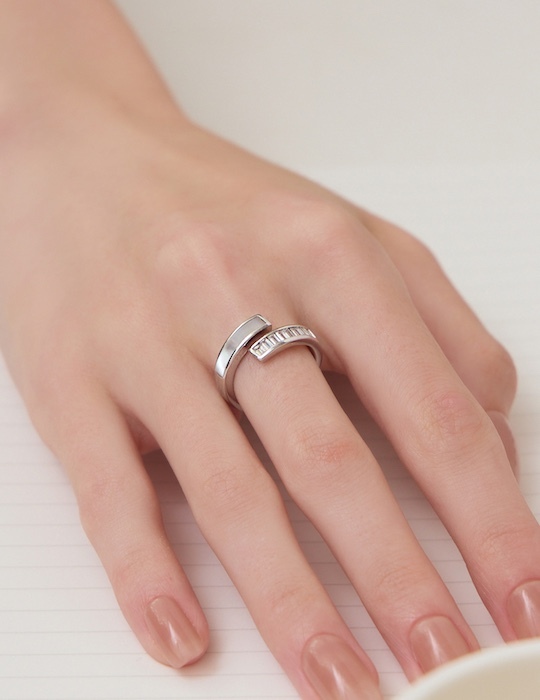 鋯石貝片開口可調式戒指(銀)