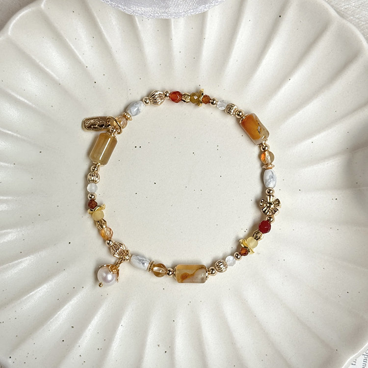 生日花 • 肆月伍 • 花貝母 – 紅瑪瑙 – 手鍊