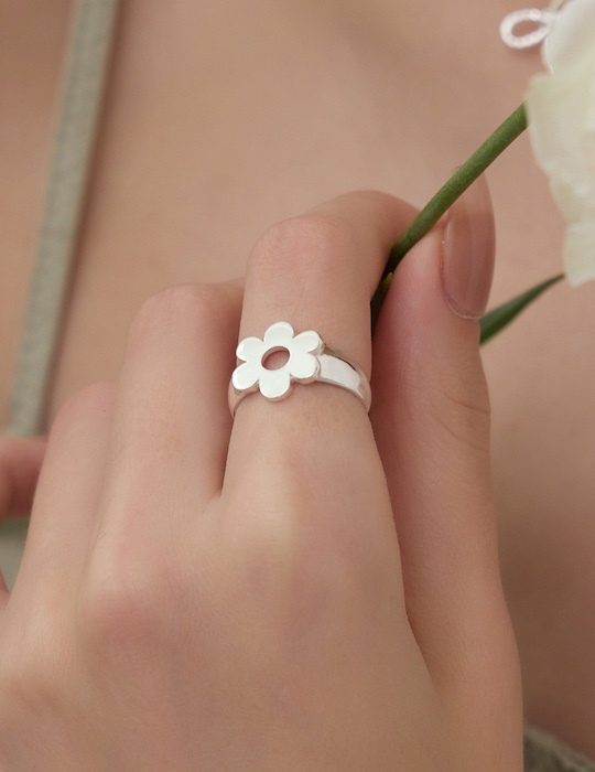 【925純銀】簍空花朵可調式戒指