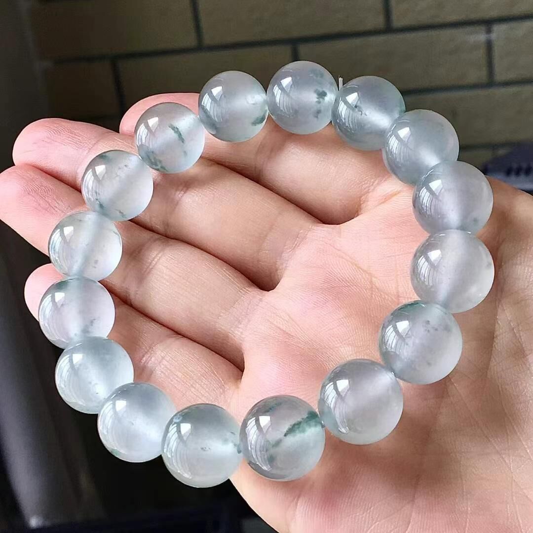 7125517 翡翠玻璃種飄花手串 (12.4mm直徑)