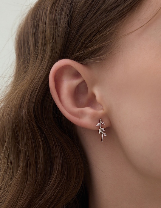 【925純銀】閃鑽橄欖葉。夾式耳環(銀)