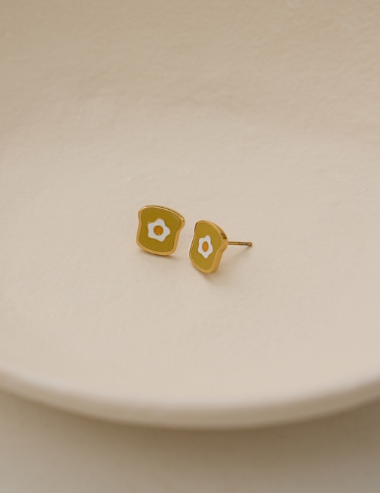 【鈦鋼】彩釉早安煎蛋。針式耳環