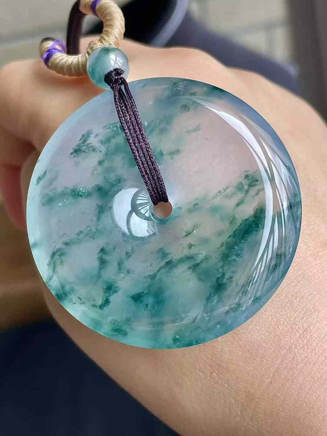 7125525 翡翠高冰飄藍花平安扣 (47.3mm直徑)