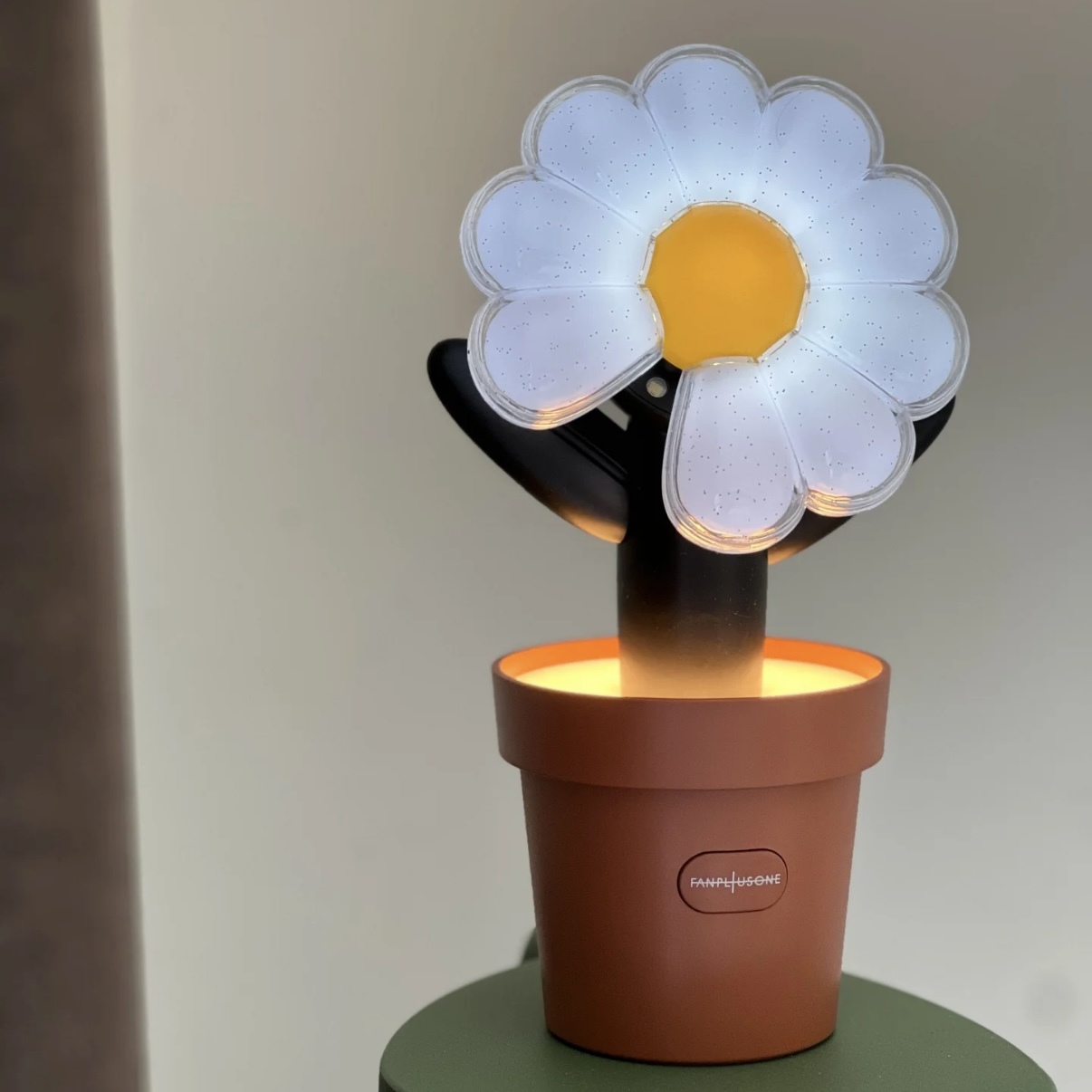 現貨┃GD G-DRAGON 權志龍 展覽MD 手燈 盆栽 周邊