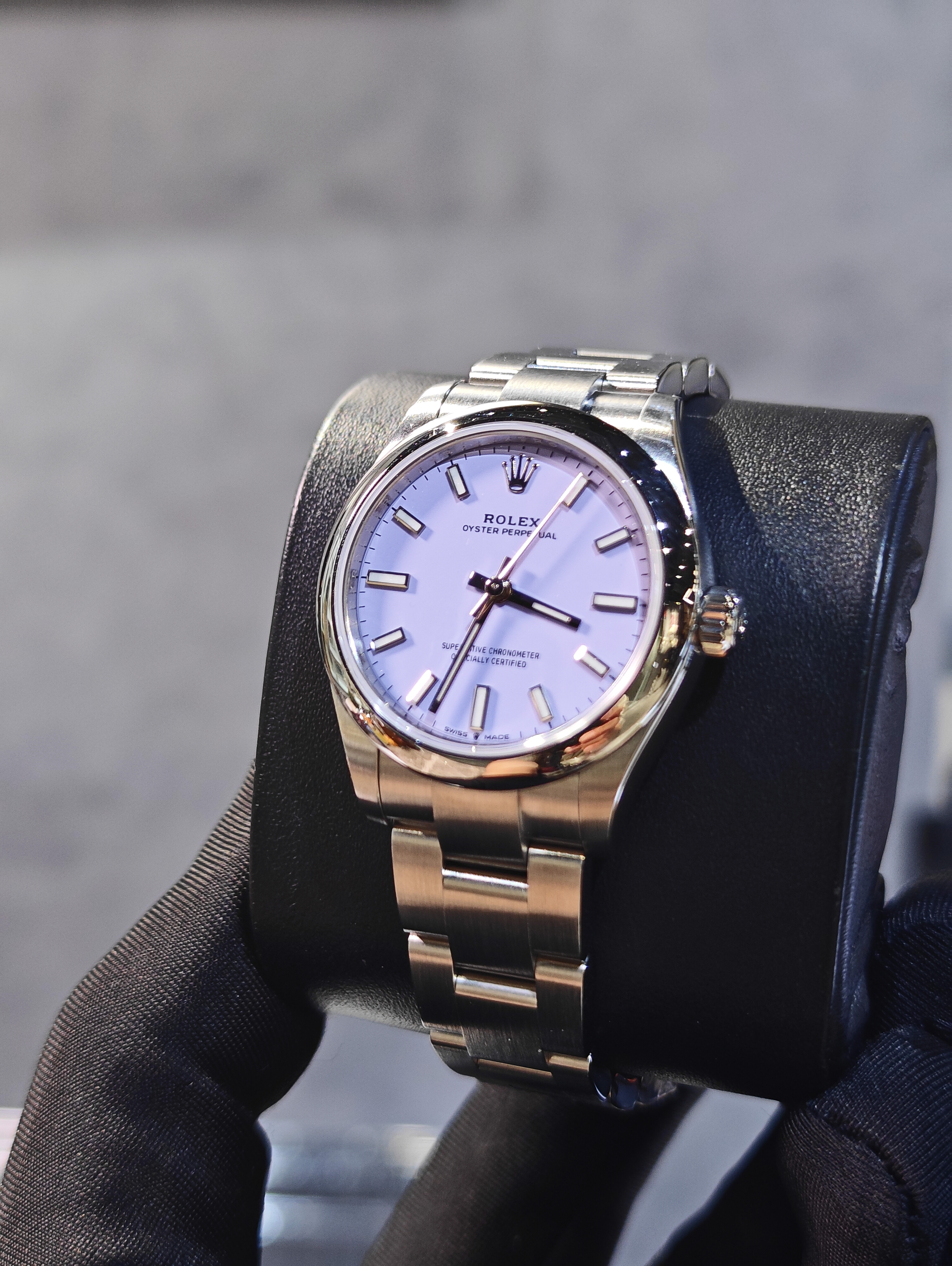 BRAND NEW ROLEX 277200 OYSTER PERPETUAL 31 WITH A LAVENDER DIAL AND AN OYSTER BRACELET 31MM