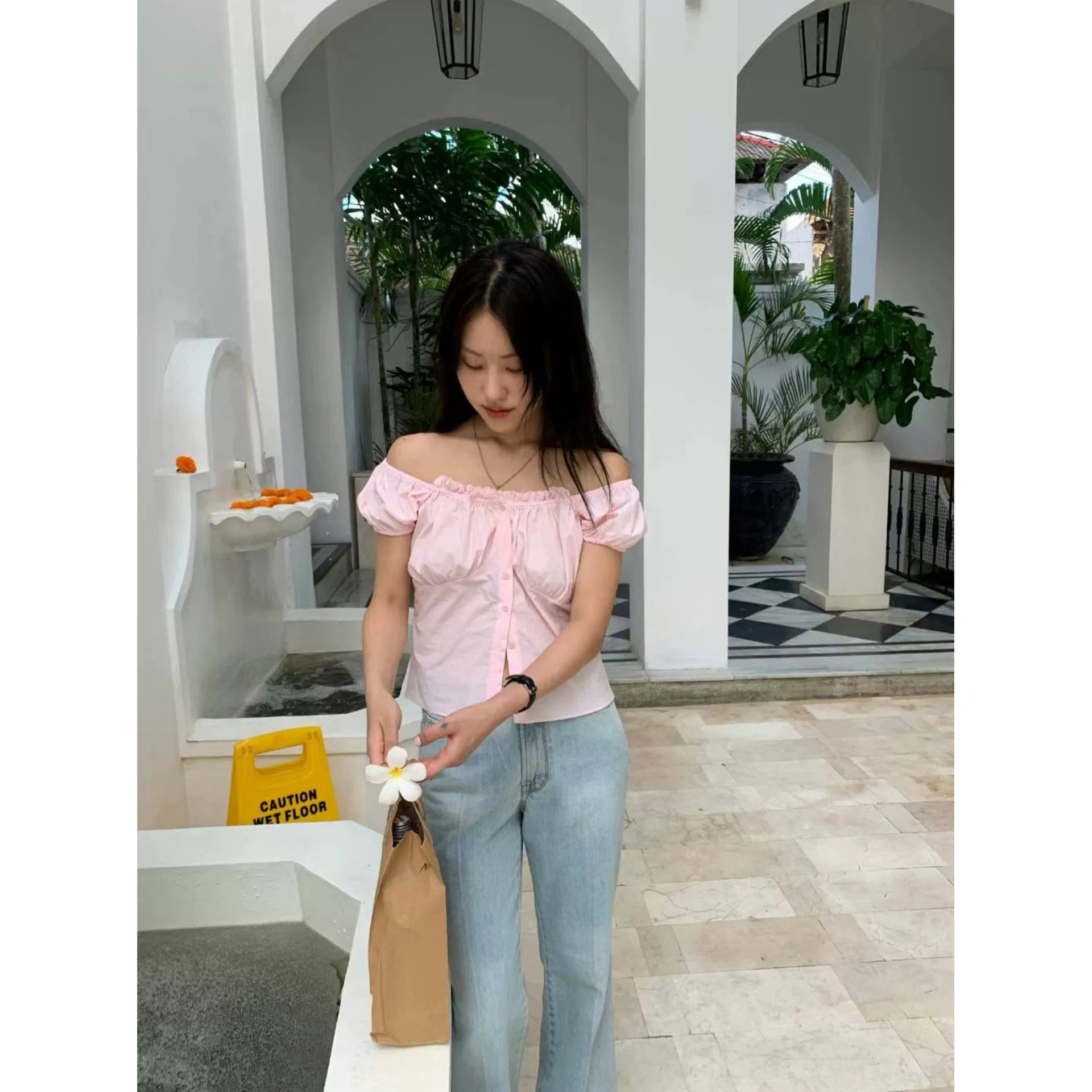 7W26 法式甜美感泡泡袖排釦上衣 三色