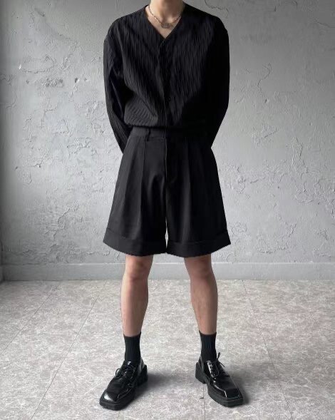 褶子西裝短褲