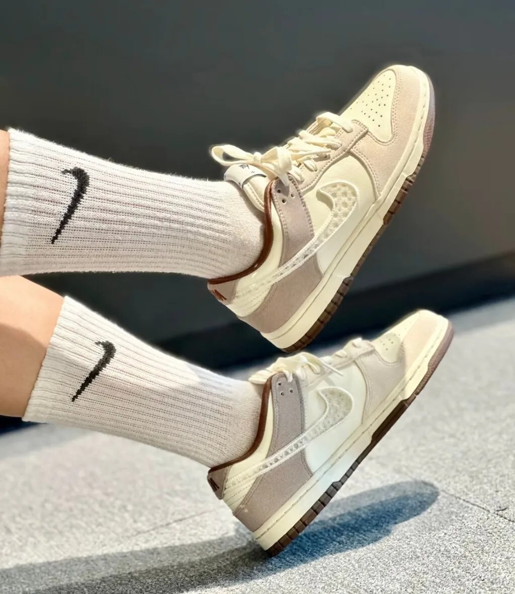 KTQ STORE ‧ Nike Dunk Low Crochet Swoosh 蕾絲花紋米白 IH7353-010