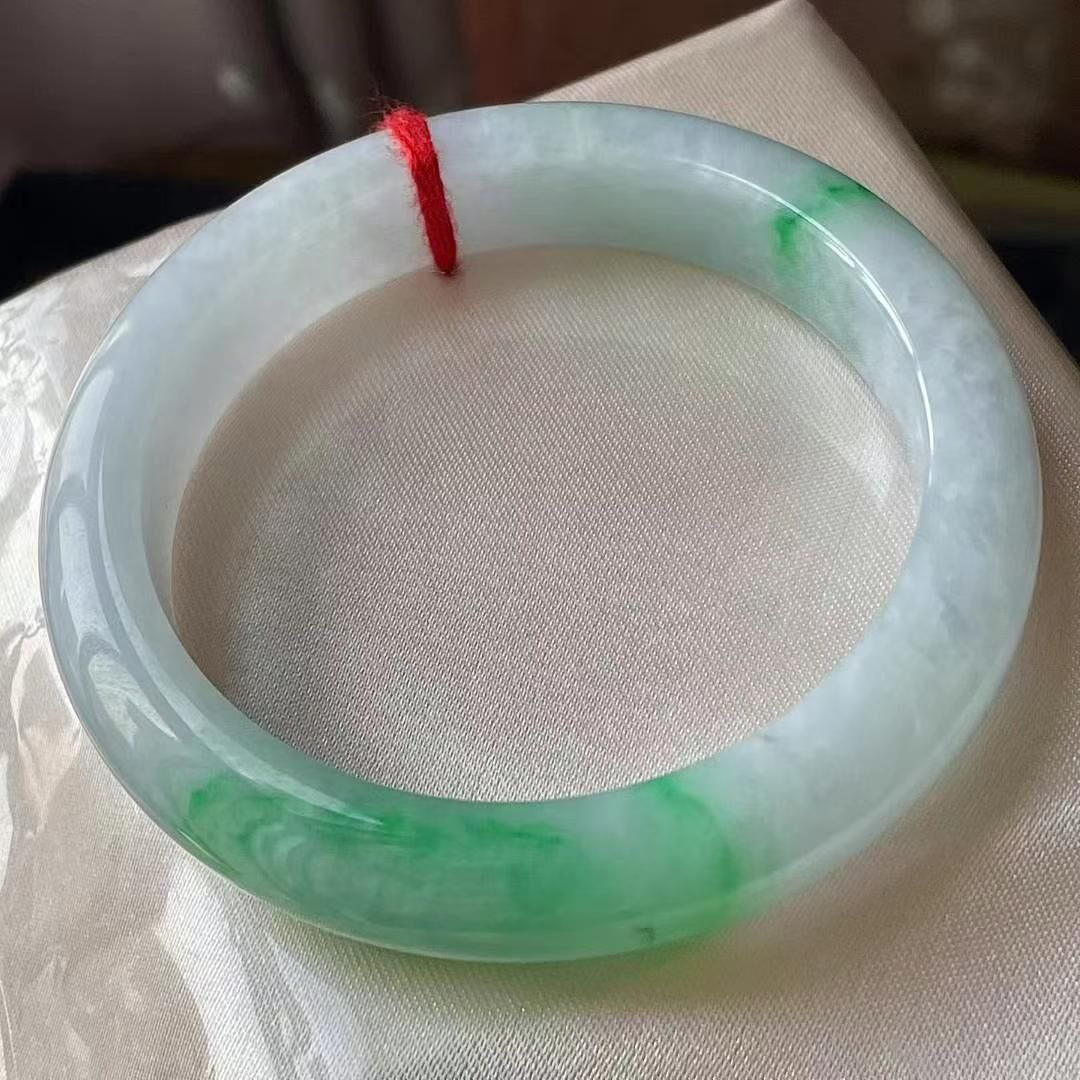冰種飄綠翡翠正圈手鐲,天然翡翠A玉, 緬甸玉, Jade, Jadeite