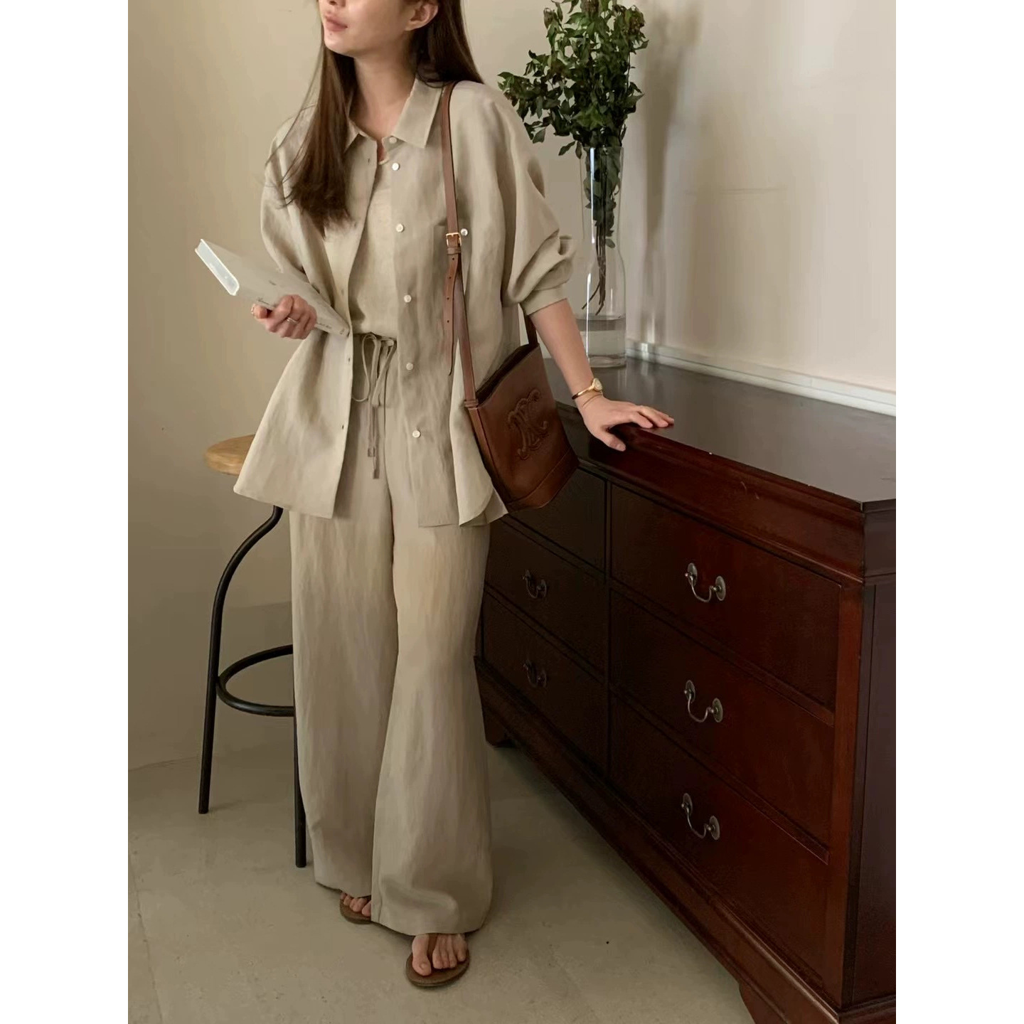 7W11慵懶簡約U領天絲亞麻背心 一色