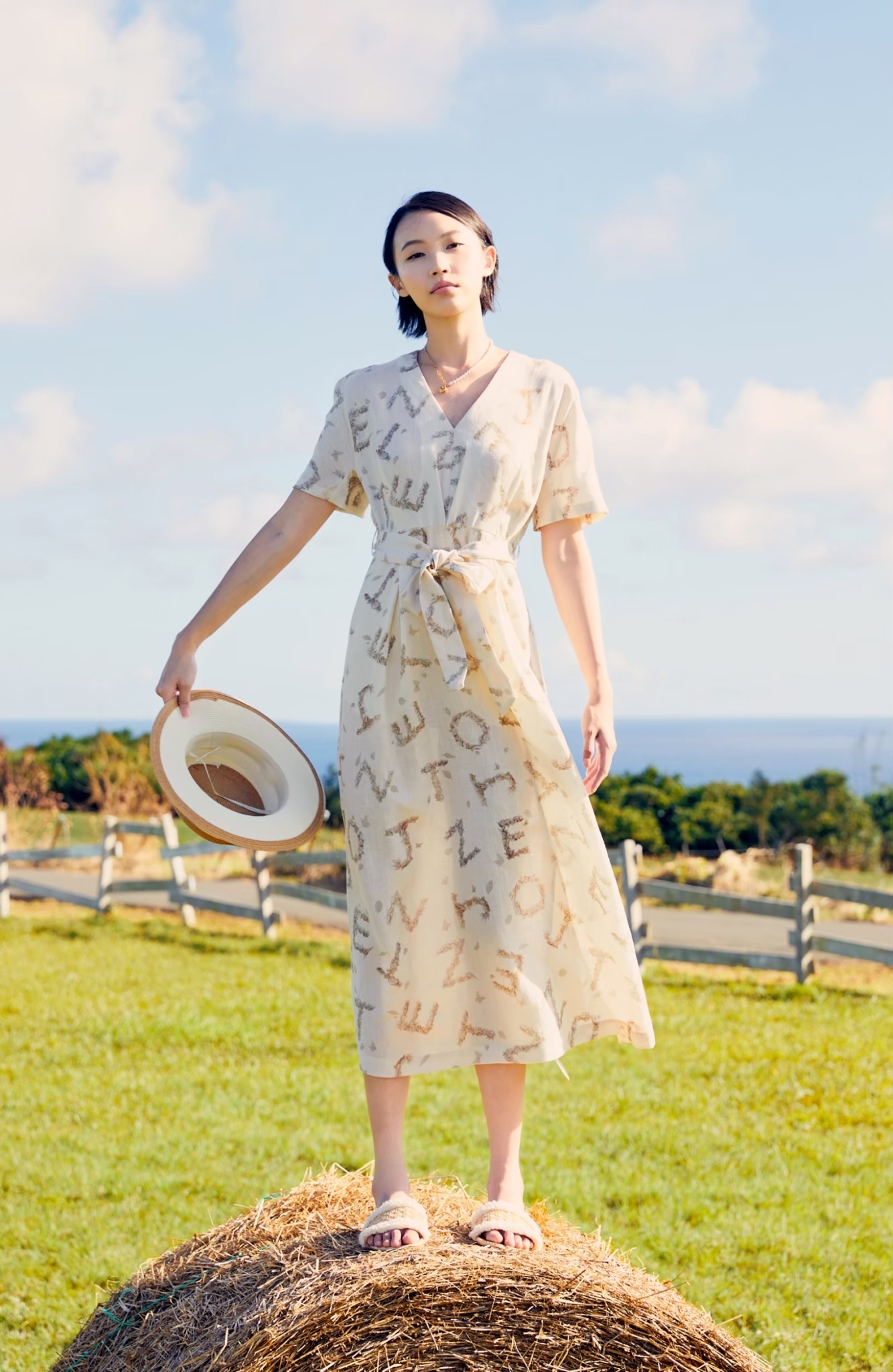 BC1EB037E1 天空之城亞麻綁帶洋裝 (附腰帶)