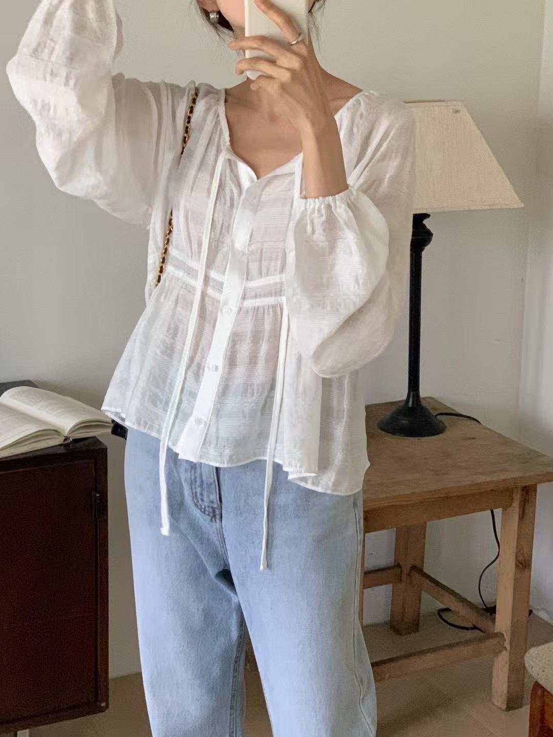 Drawstring pleated blouse