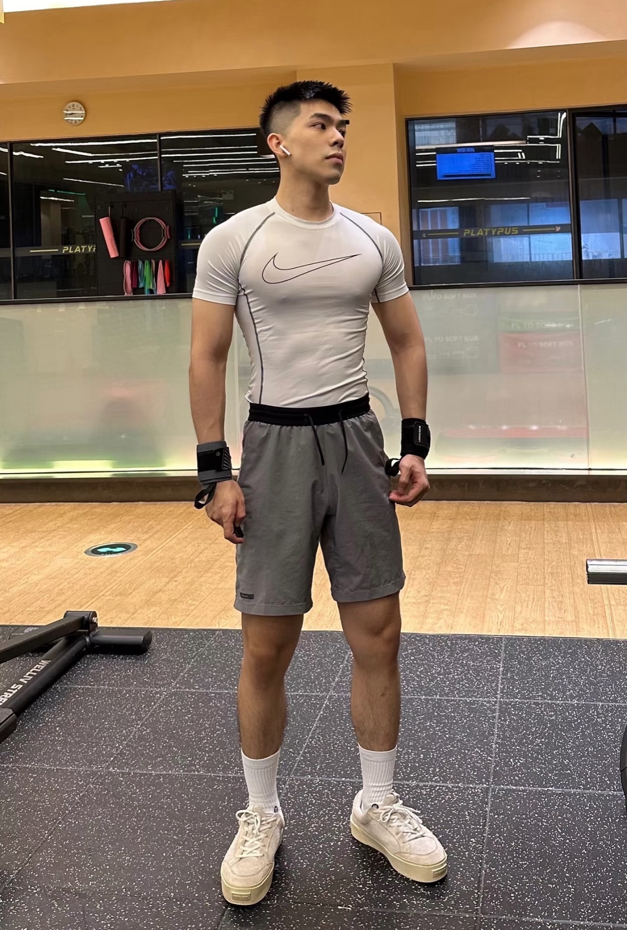 #現貨  Nike PRO DRY 訓練 大LOGO 運動短T DD1993-100 白