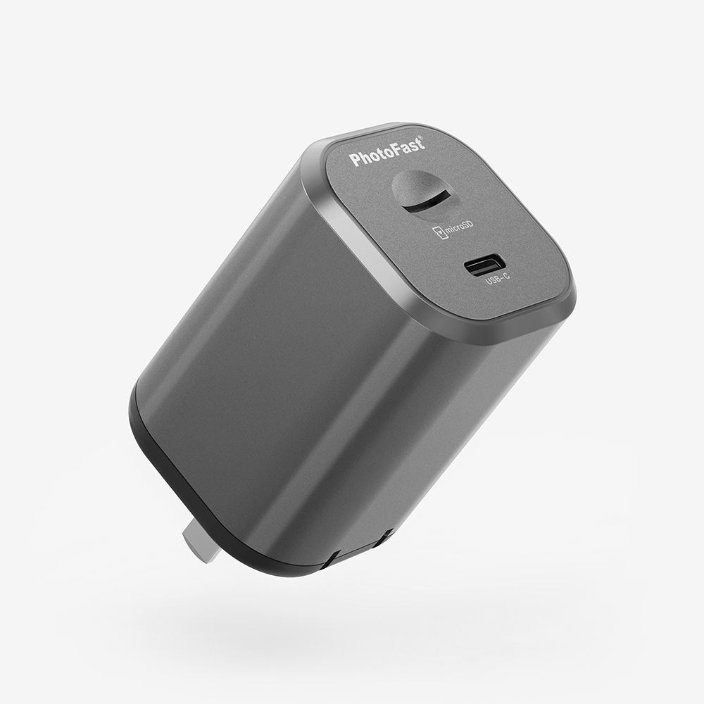 PhotoPower記憶充  手機充電同時備份，輕鬆上手！