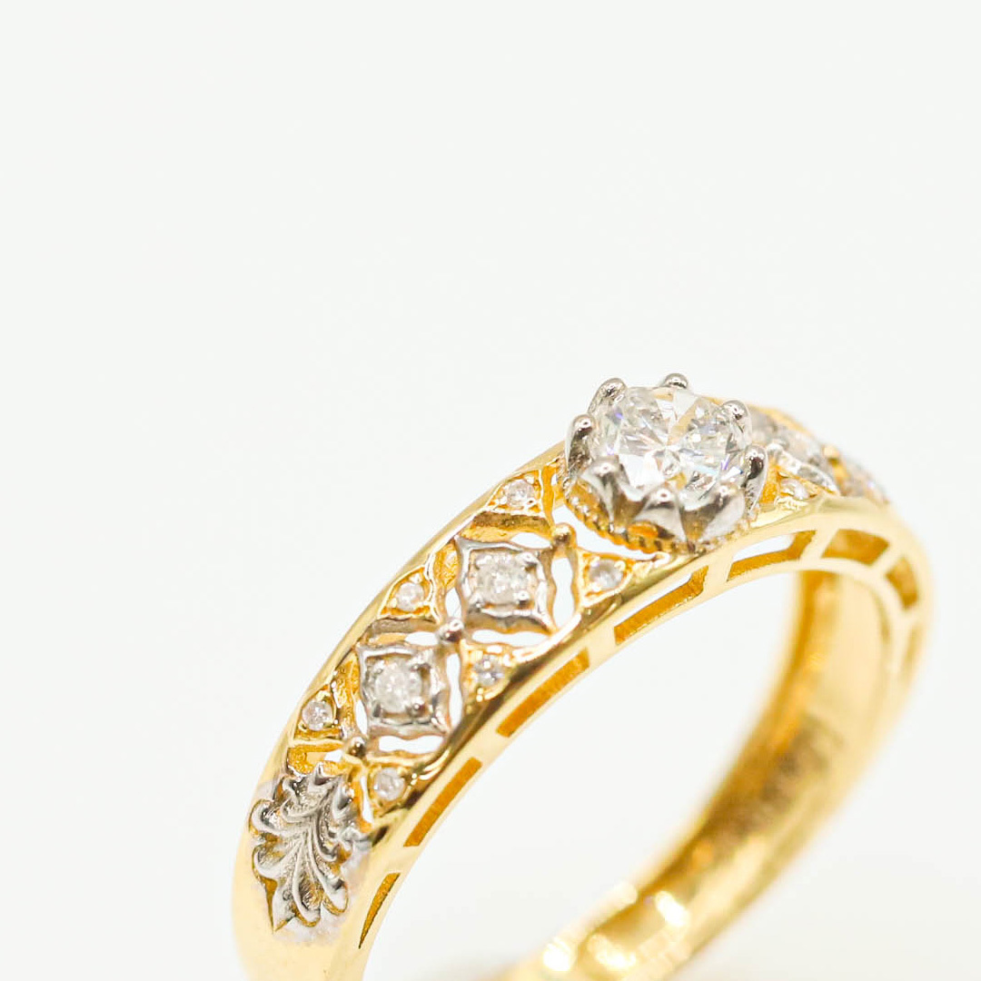 鑽石戒指0.30ct/D0.08ct/18k