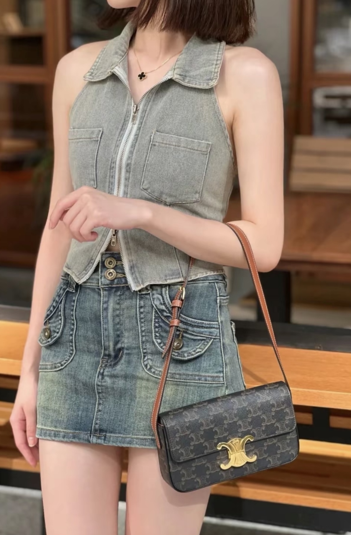 CELINE Claude 印花 牛皮 革肩揹袋 老花 腋下包 黃褐色