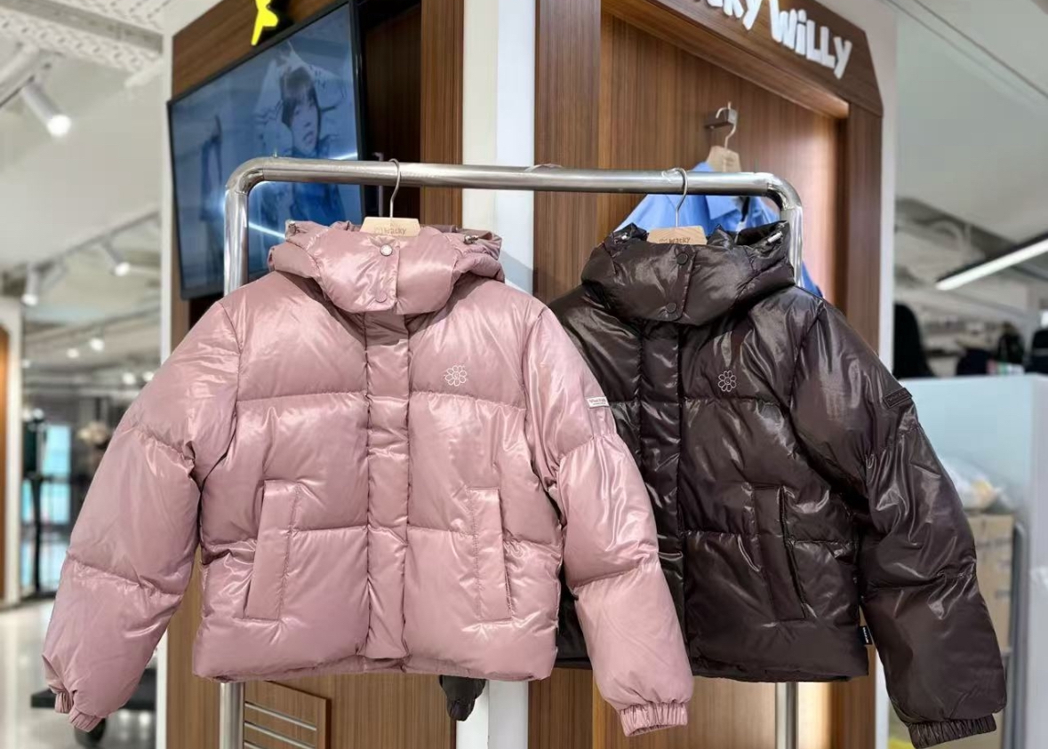 【現貨】Wacky willy 女款 亮面 短版 連帽 羽絨外套 帽子可拆 MG2404DP64