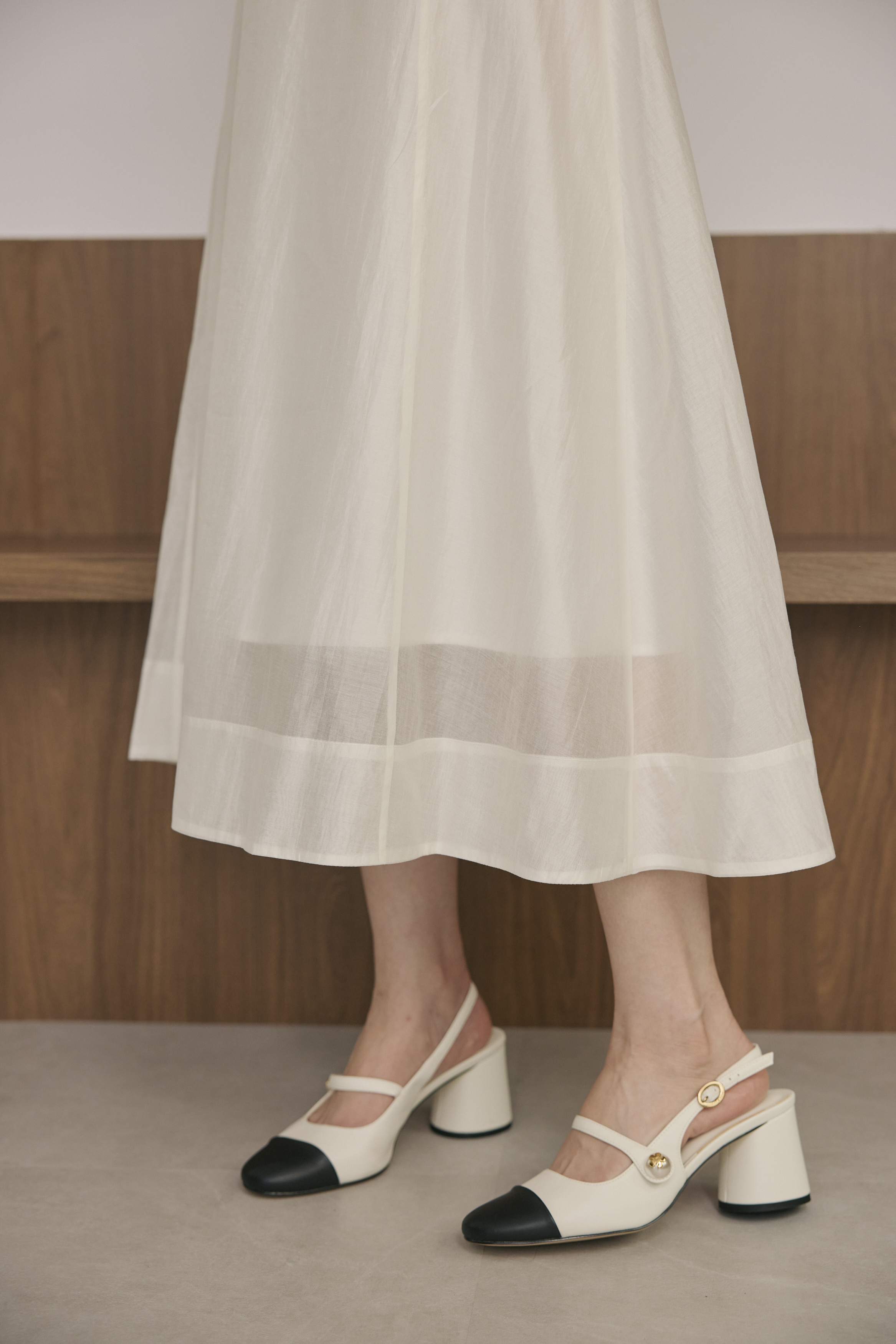 純白優雅長紗裙