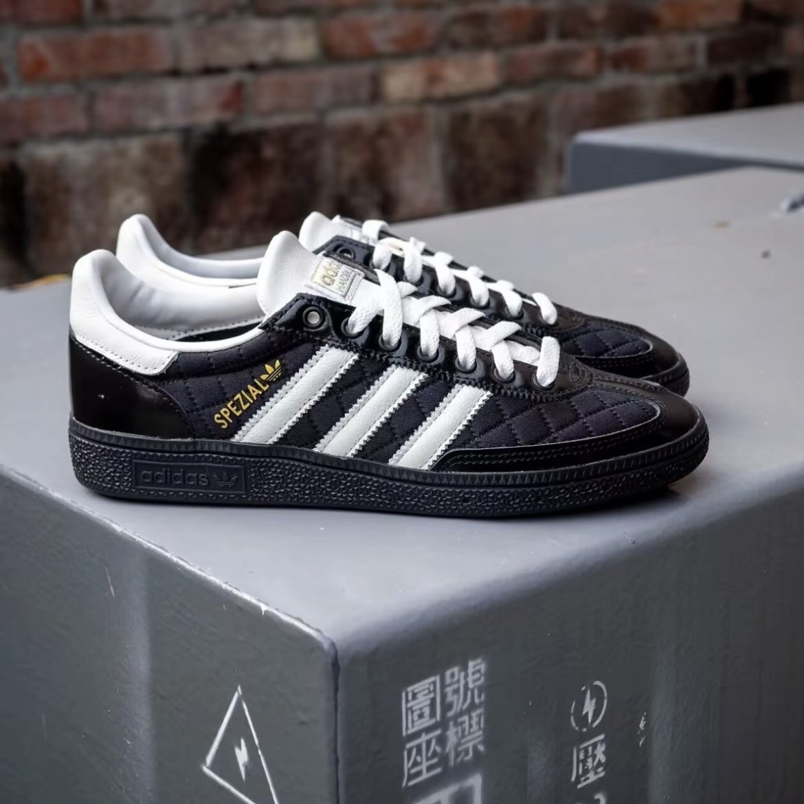 「SS預購」Adidas OG HANDBALL SPEZIAL 小香風 格紋拼接 德訓鞋 黑白 JP5669