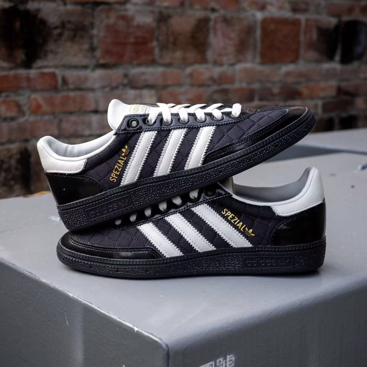 「SS預購」Adidas OG HANDBALL SPEZIAL 小香風 格紋拼接 德訓鞋 黑白 JP5669