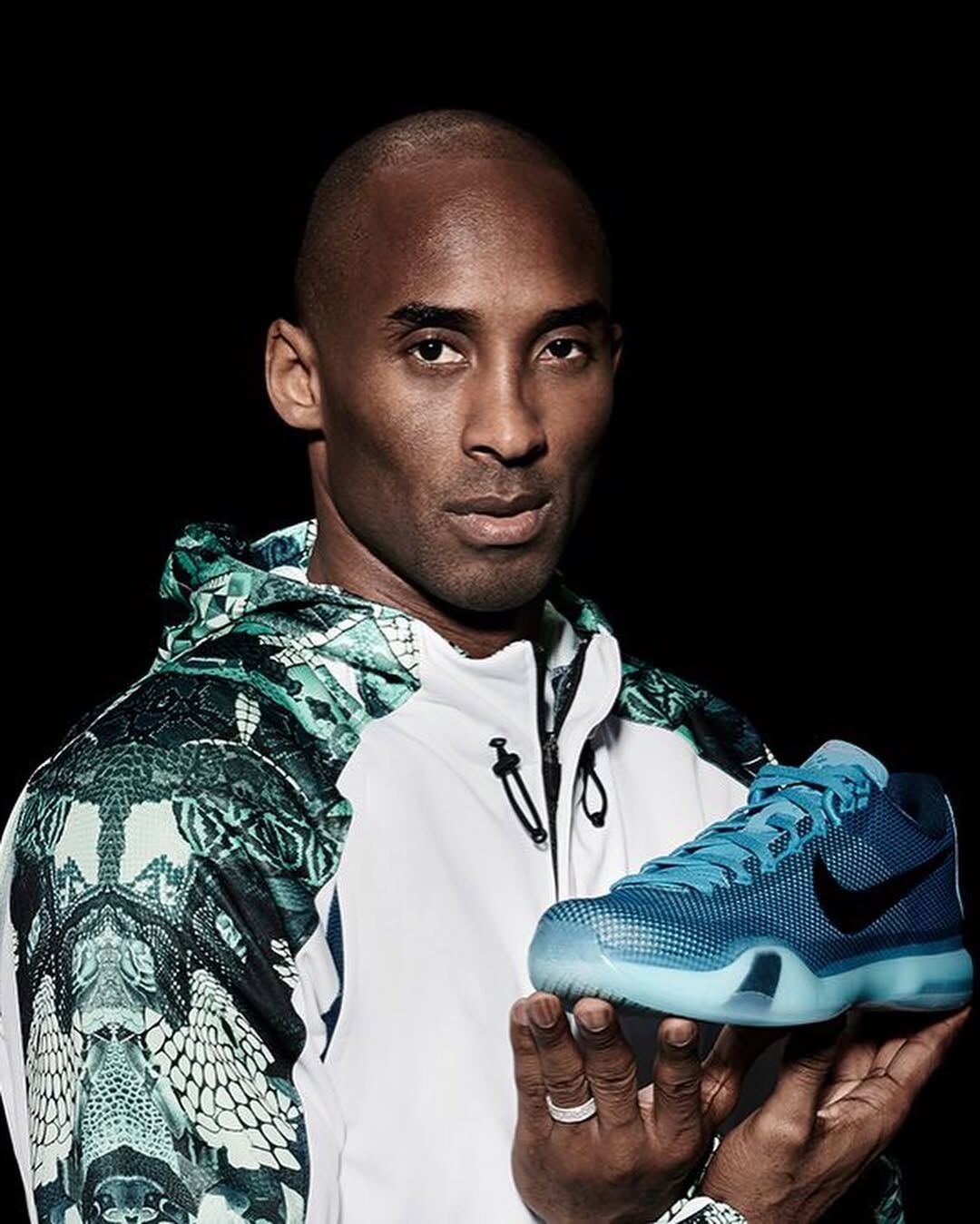 kobe球鞋