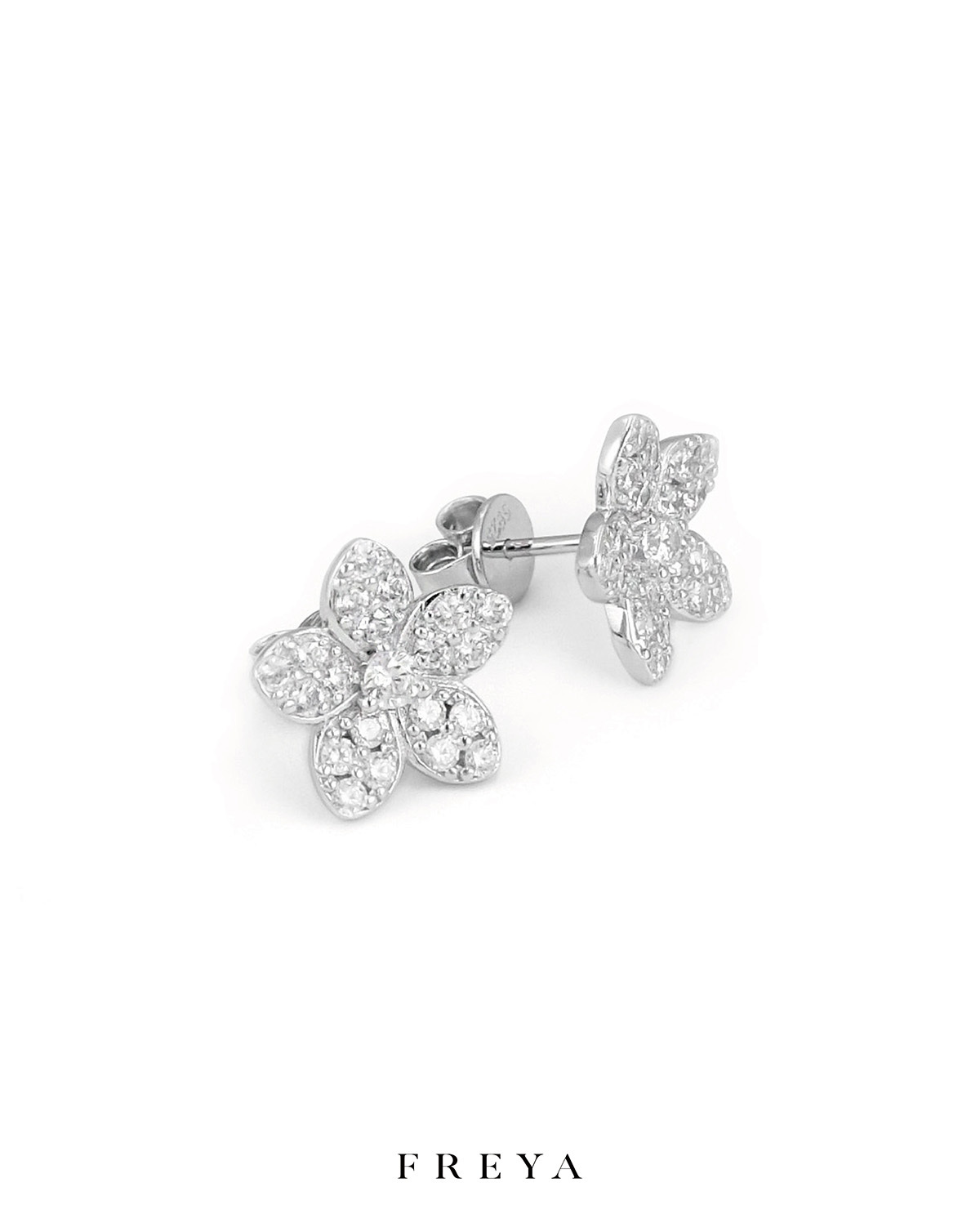 FREYA 滿鑽小花耳釘