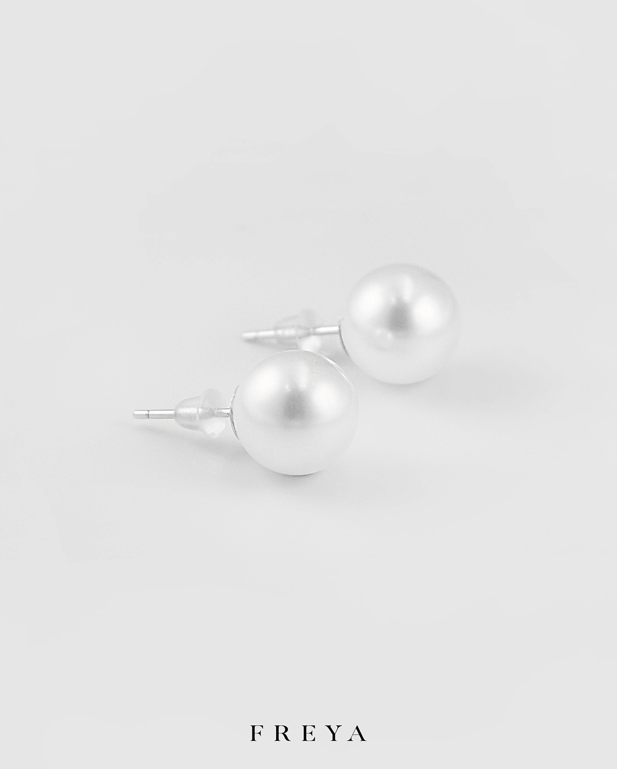 FREYA 10MM大白珍珠耳釘