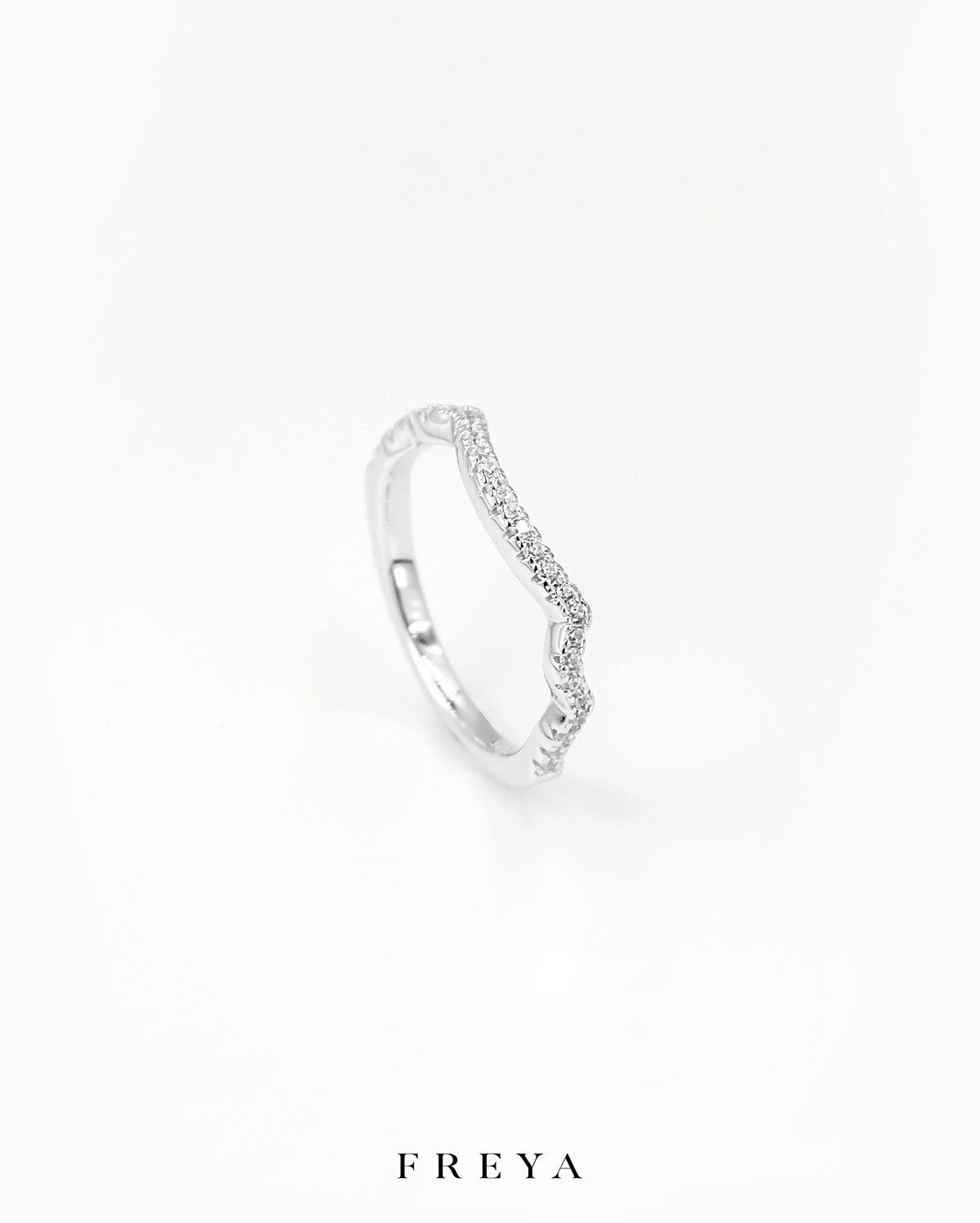 FREYA 波浪單鑽戒指